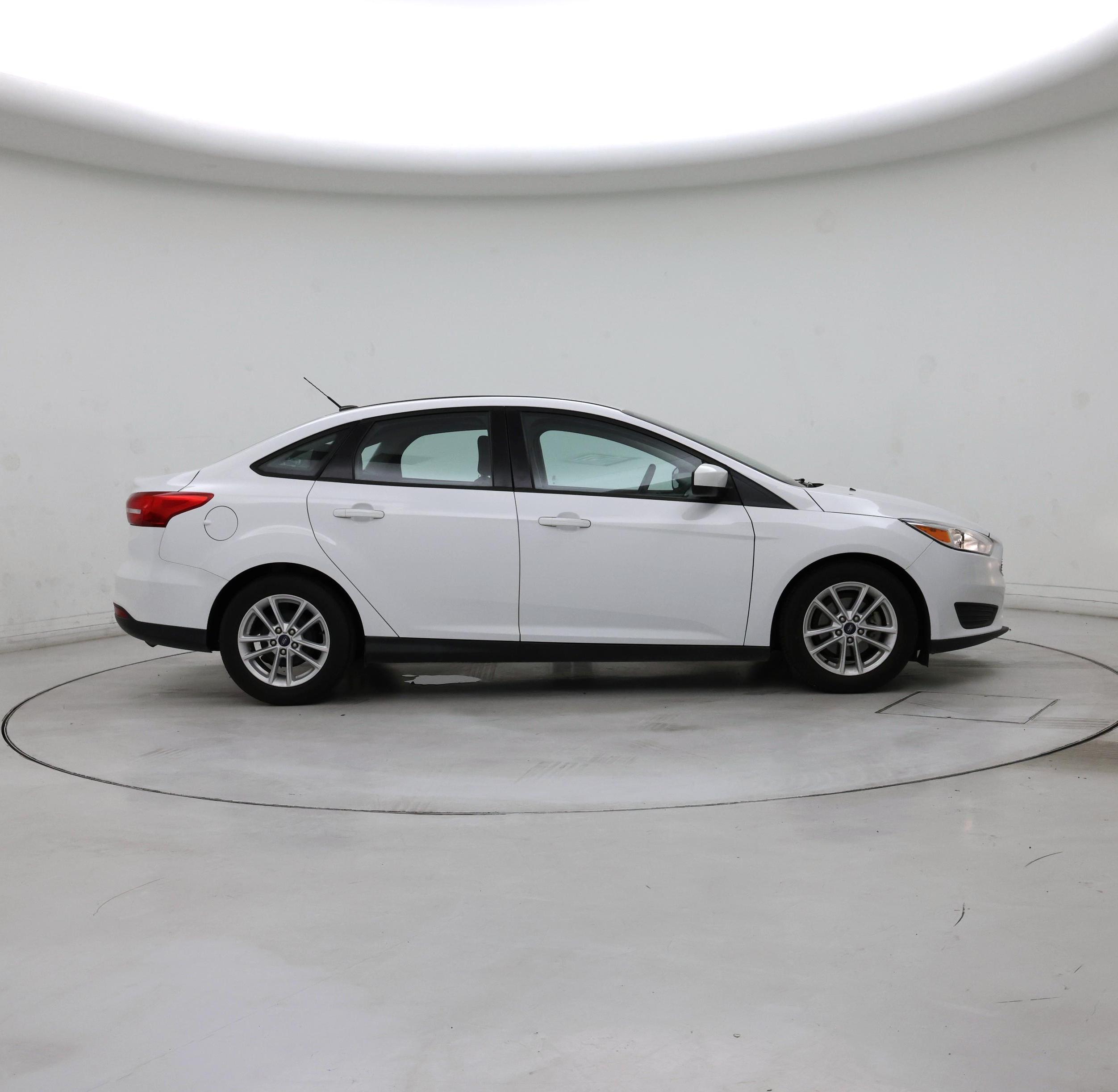Thumbnail: 2018 Ford Focus - 7