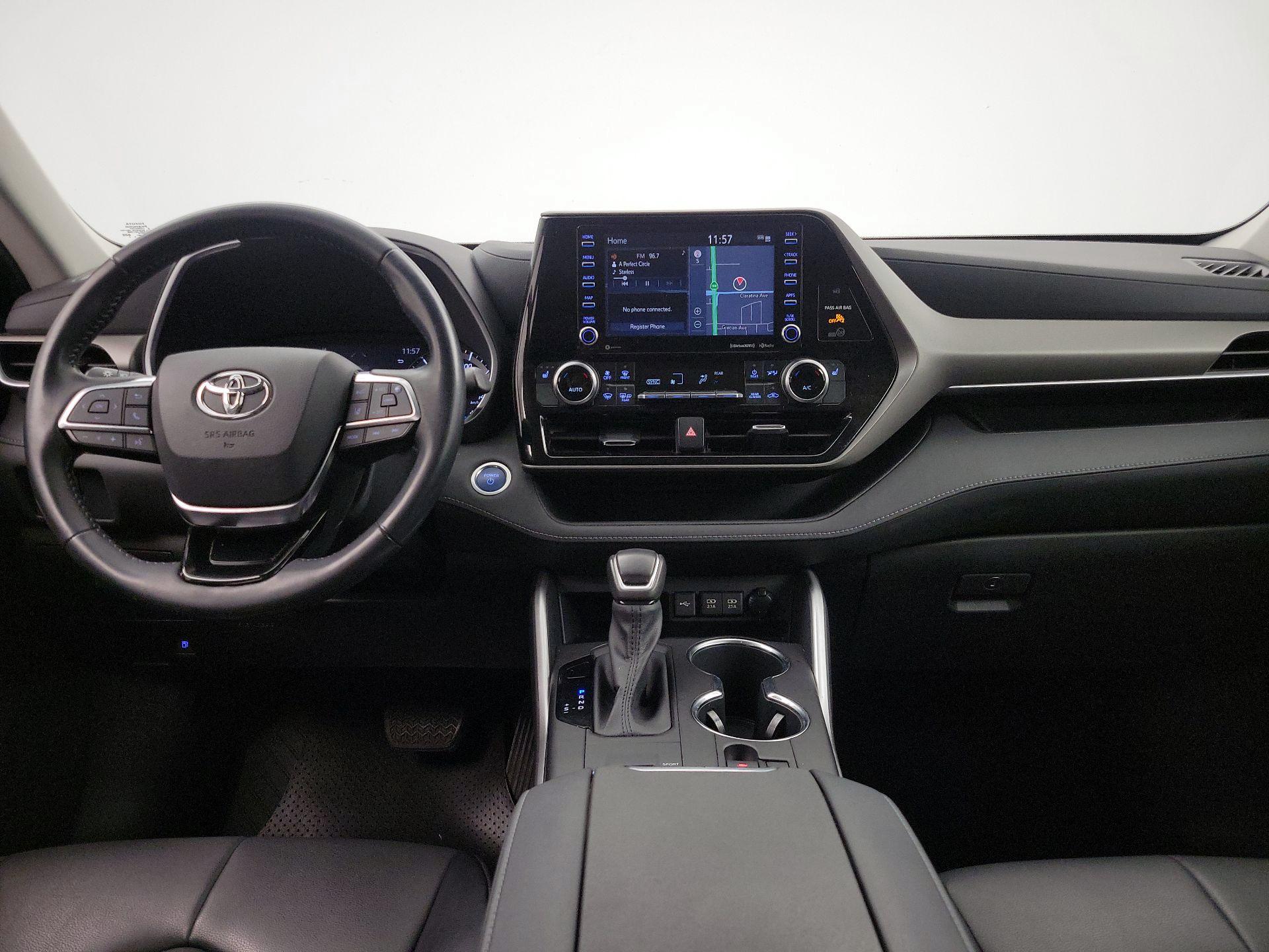 Thumbnail: 2020 Toyota Highlander - 9