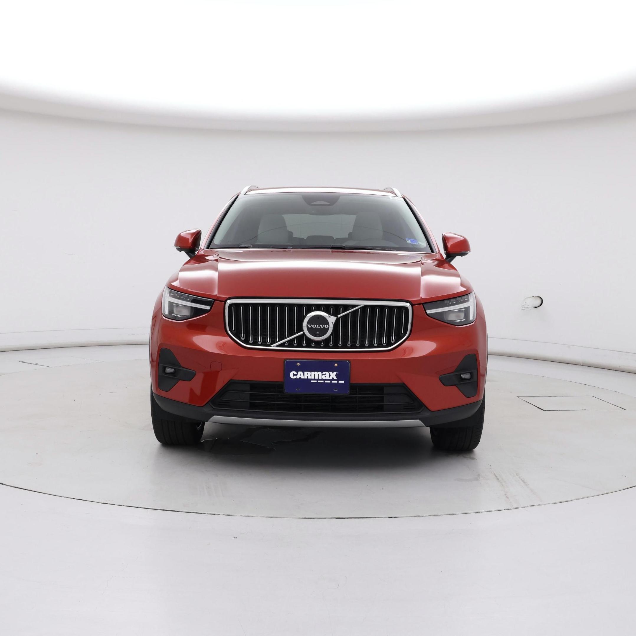 Thumbnail: 2025 Volvo XC40 - 5