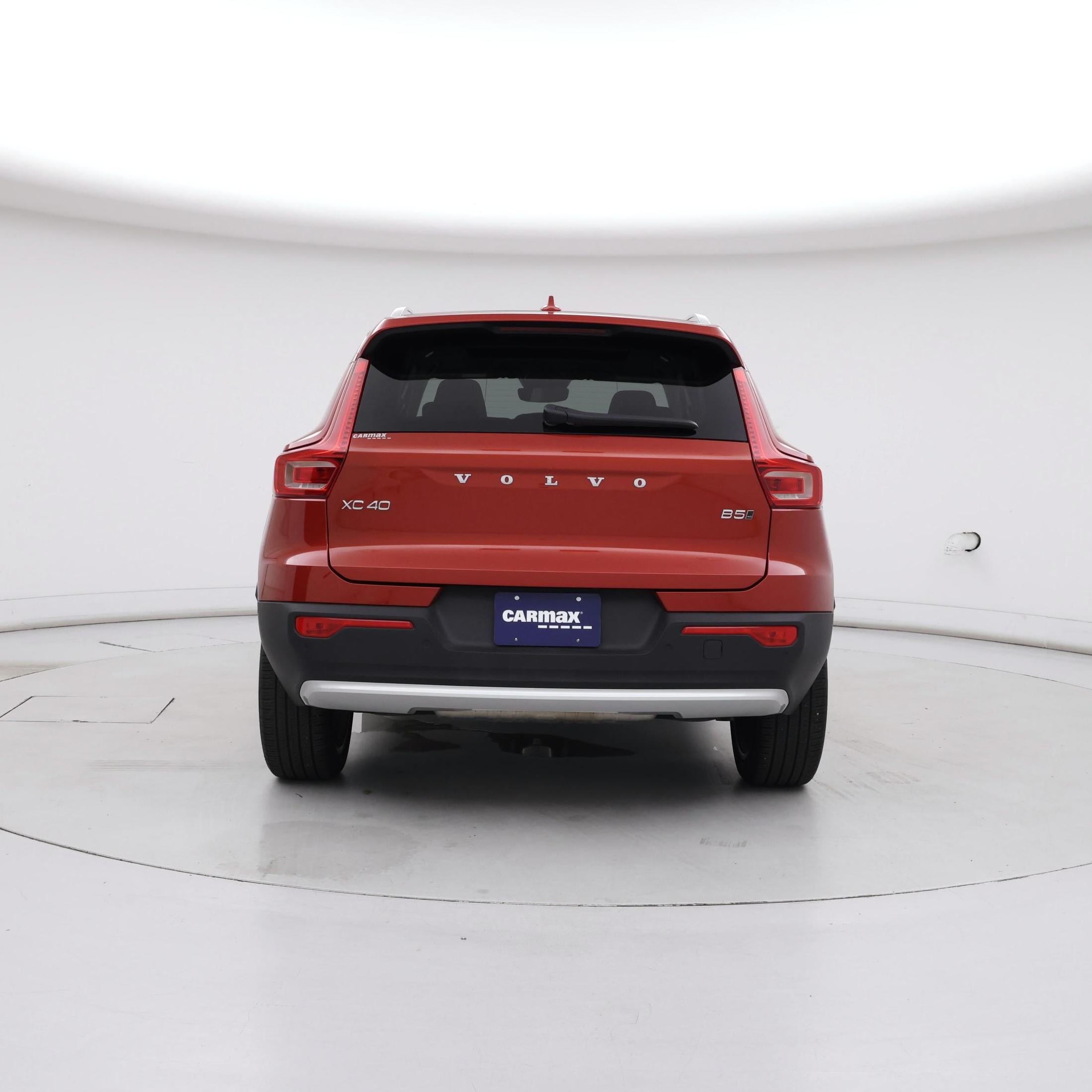 Thumbnail: 2025 Volvo XC40 - 6