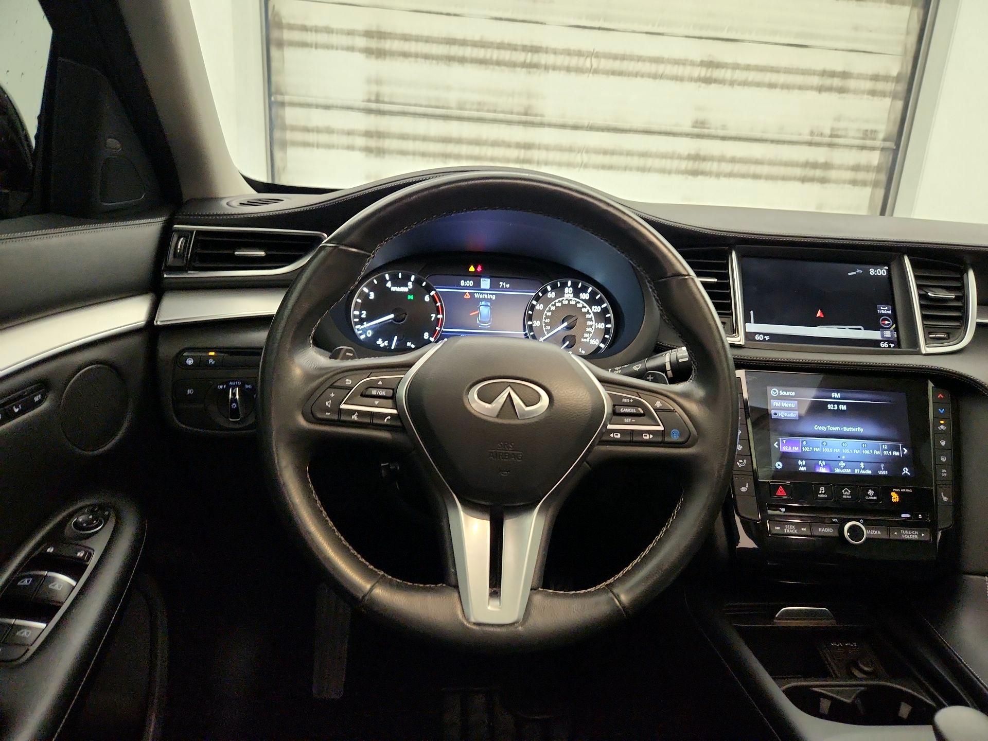 Thumbnail: 2021 INFINITI QX50 - 10