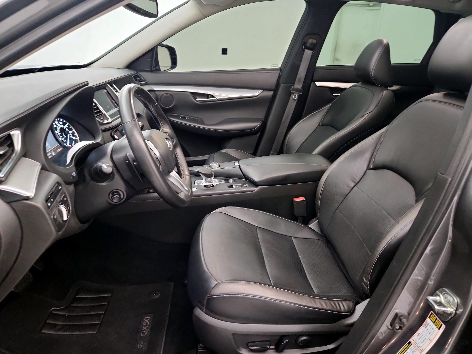 Thumbnail: 2021 INFINITI QX50 - 11