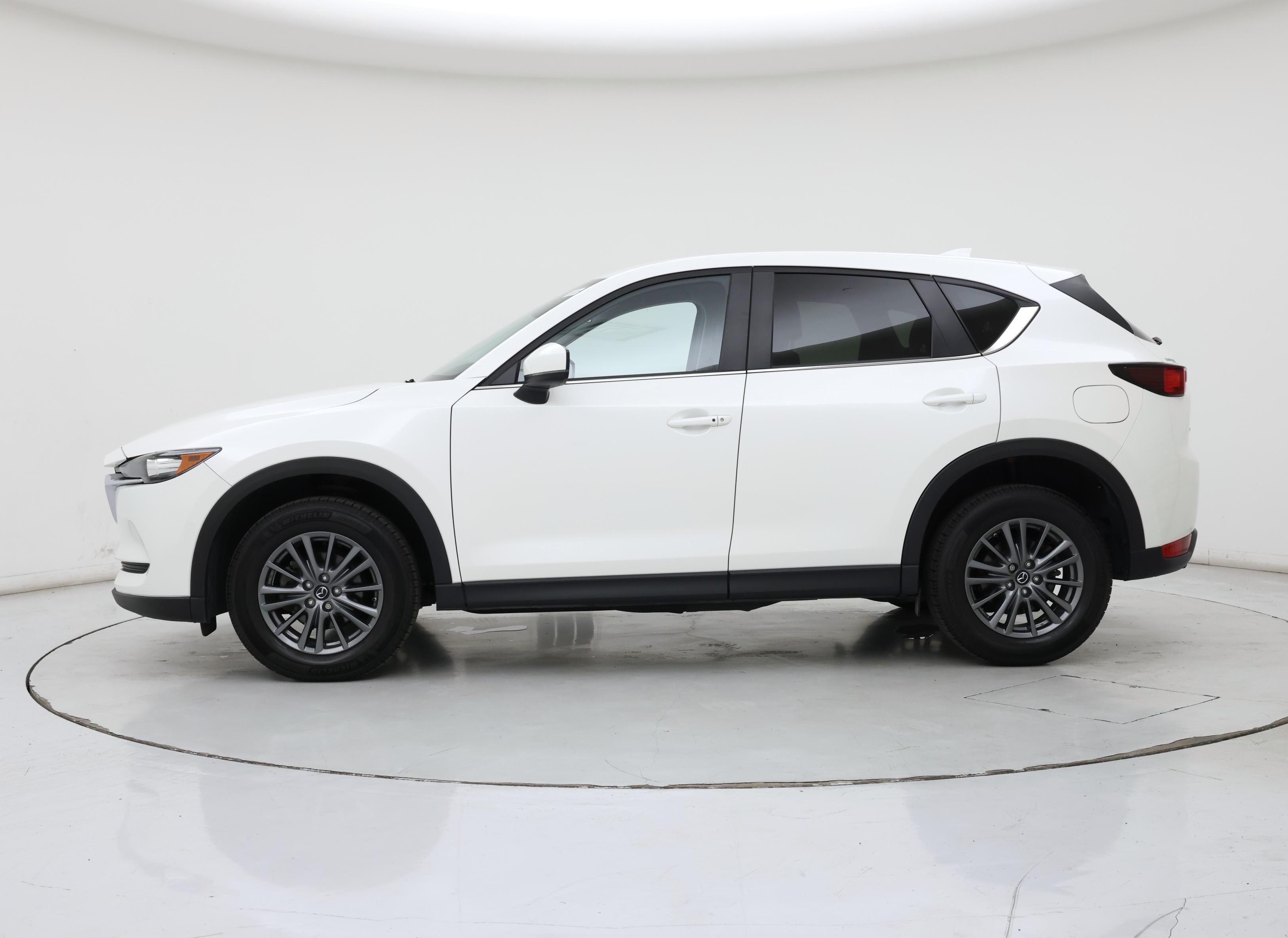 Thumbnail: 2017 Mazda CX-5 - 3