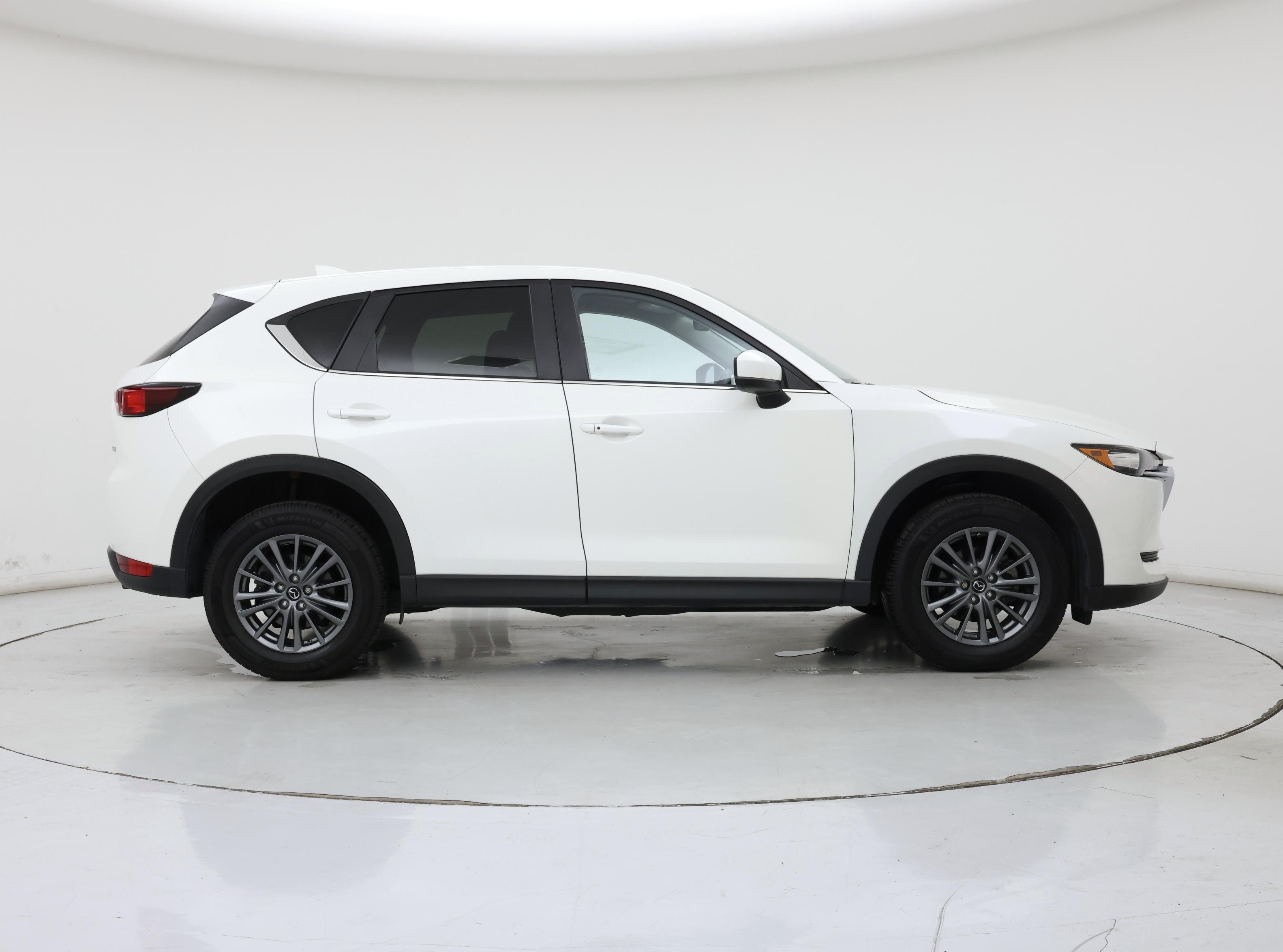 Thumbnail: 2017 Mazda CX-5 - 7