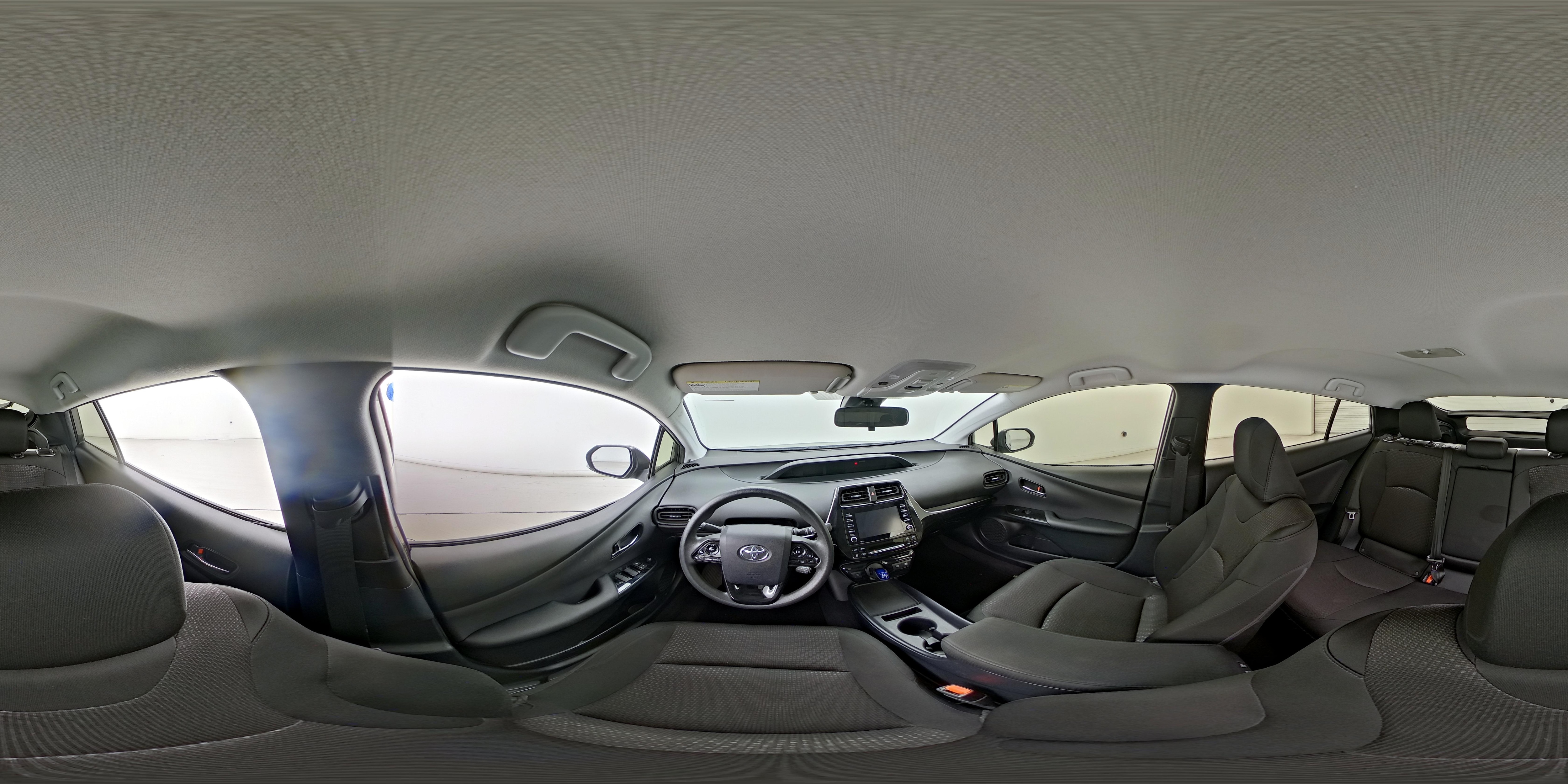 2022 Toyota Prius LE - Photo 25