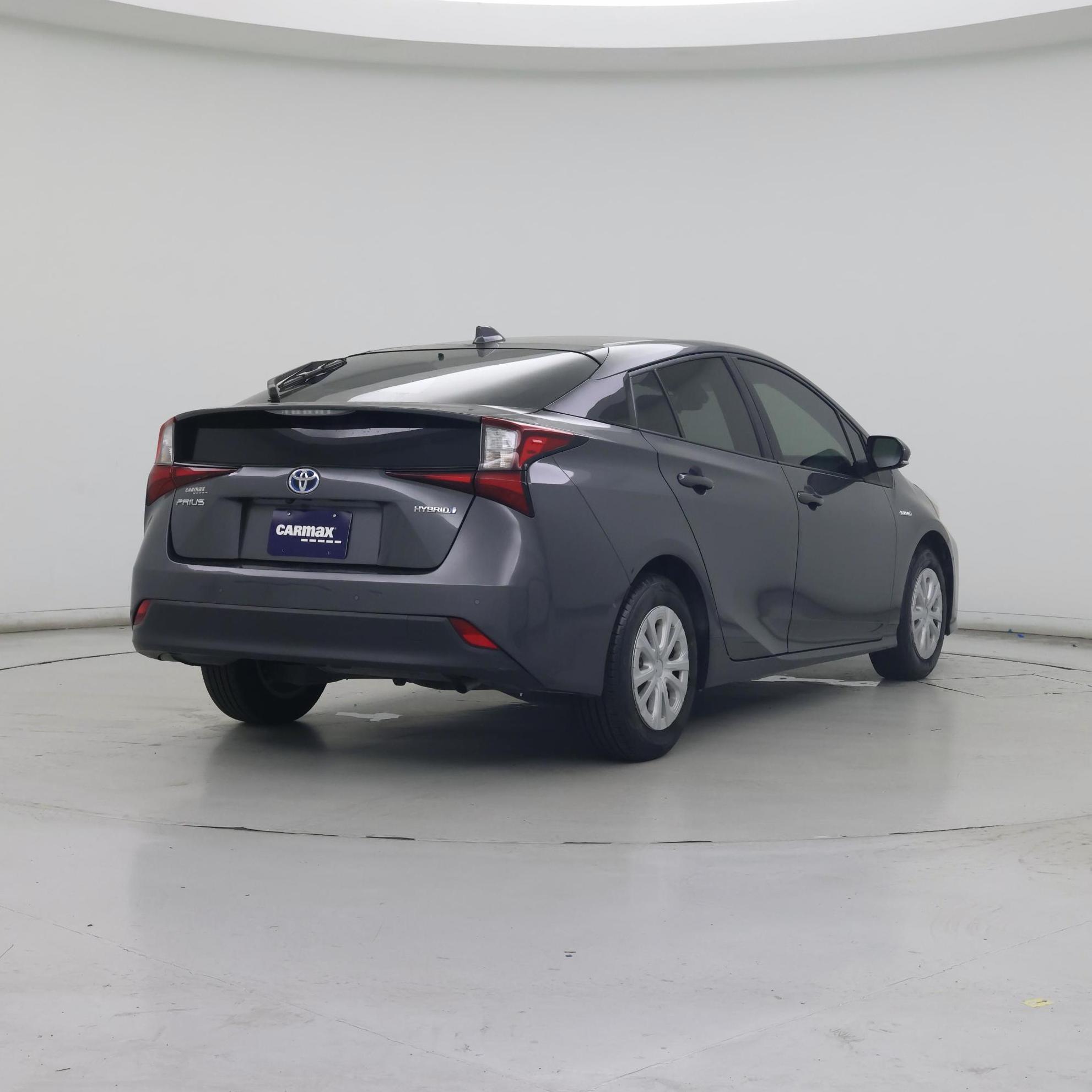 Thumbnail: 2022 Toyota Prius - 8