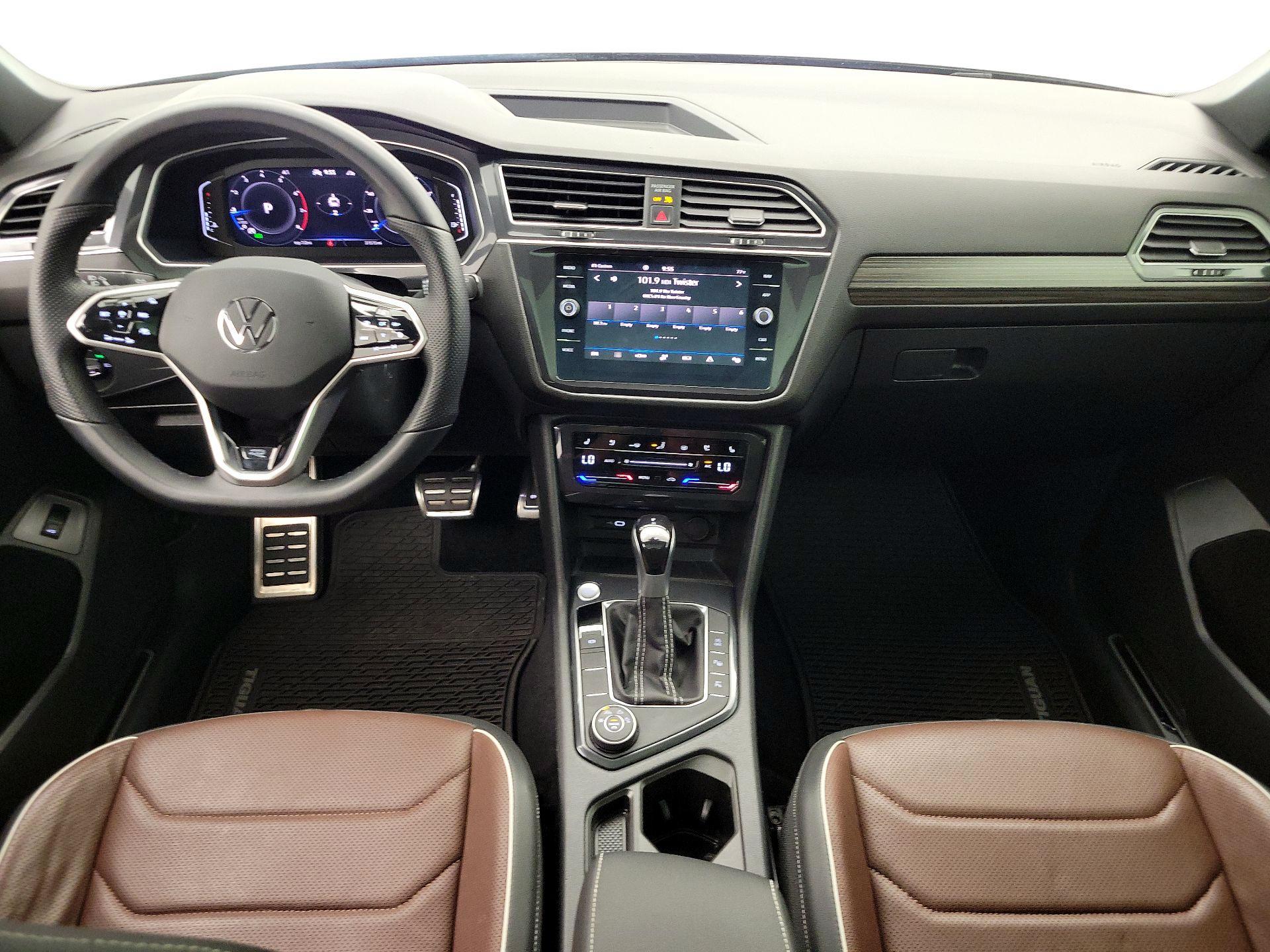Thumbnail: 2023 Volkswagen Tiguan - 9
