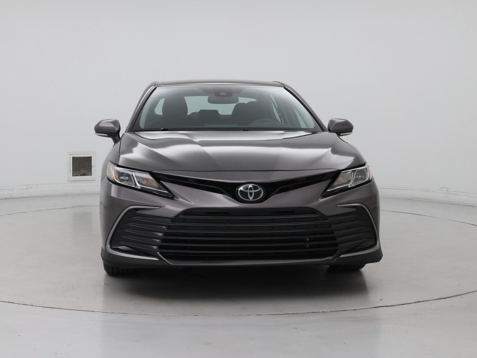 2024 Toyota Camry LE - Photo 6