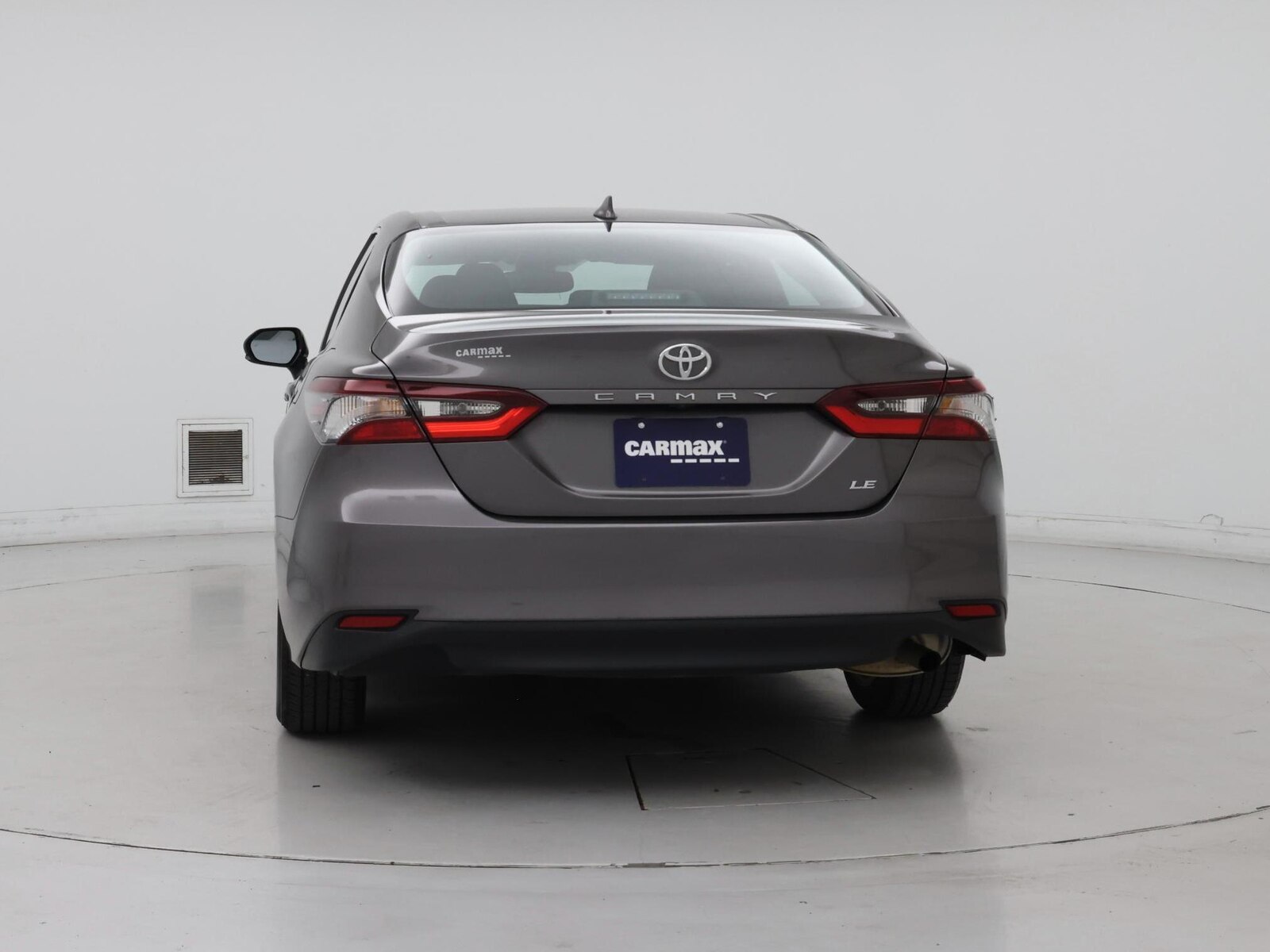 2024 Toyota Camry LE - Photo 7