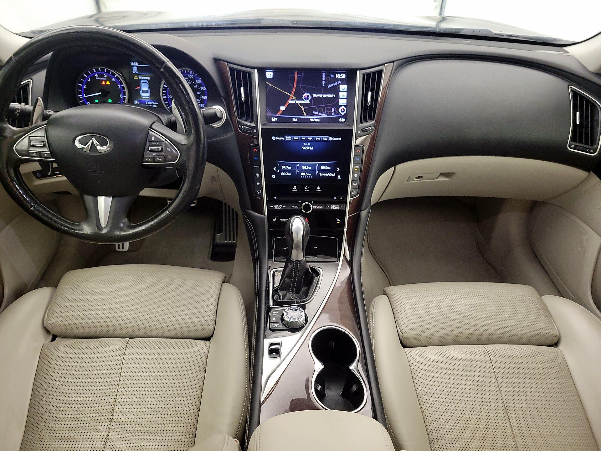 Thumbnail: 2015 INFINITI Q50 - 9