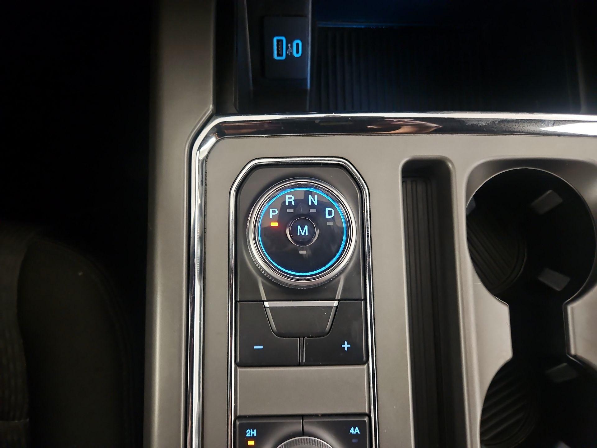 Thumbnail: 2020 Ford Expedition - 15