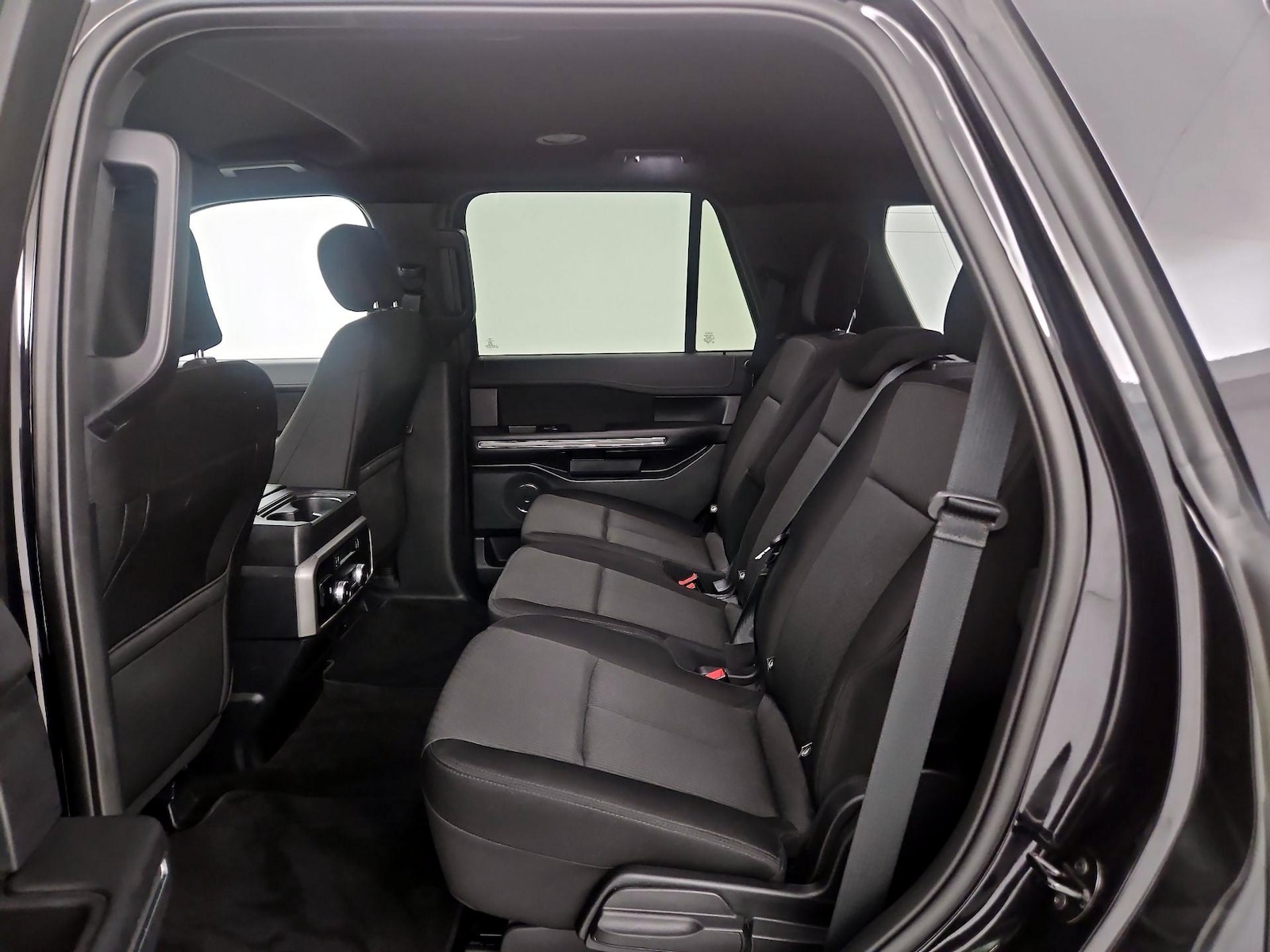 2020 Ford Expedition XLT - Photo 18