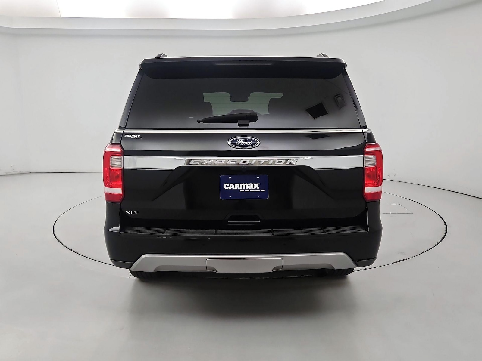 2020 Ford Expedition XLT - Photo 6