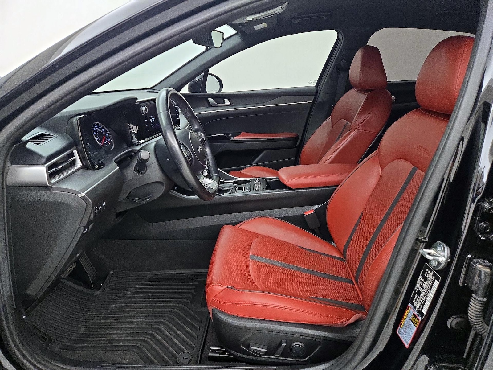 2024 Kia K5 GT-Line - Photo 12