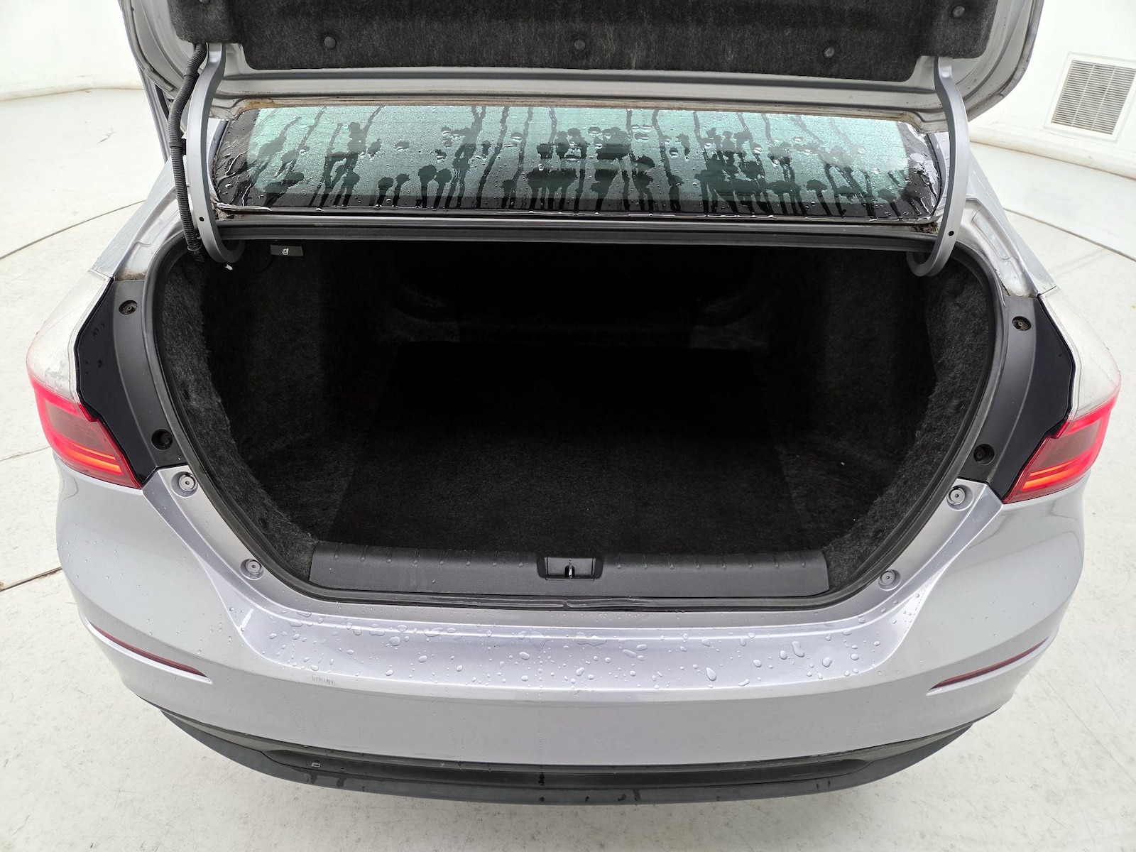 2019 Honda Insight LX - Photo 21