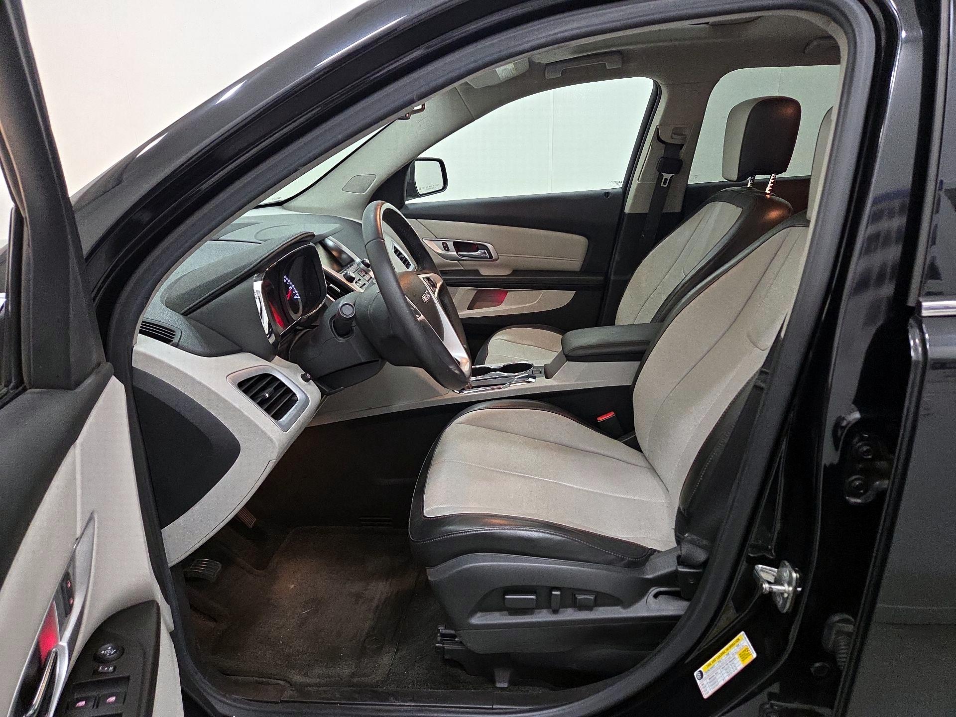 Thumbnail: 2017 GMC Terrain - 11