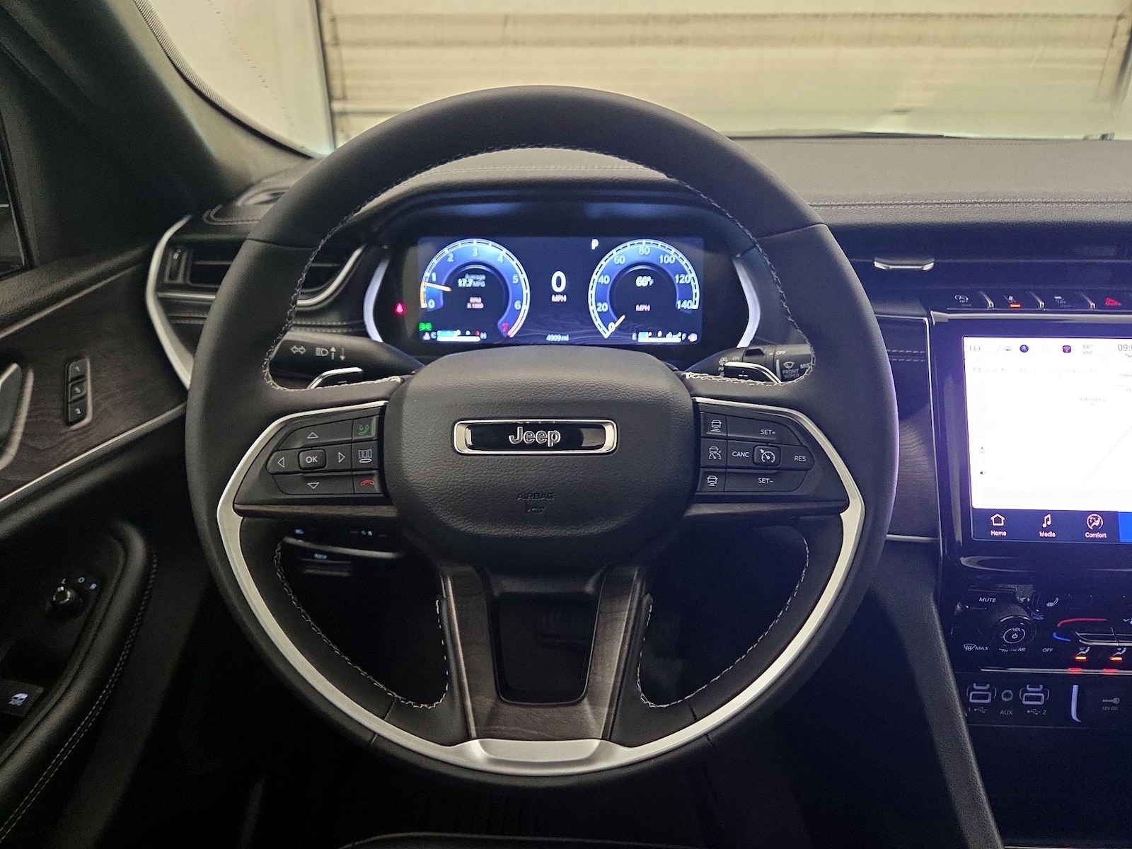 2025 Jeep Grand Cherokee Limited - Photo 11