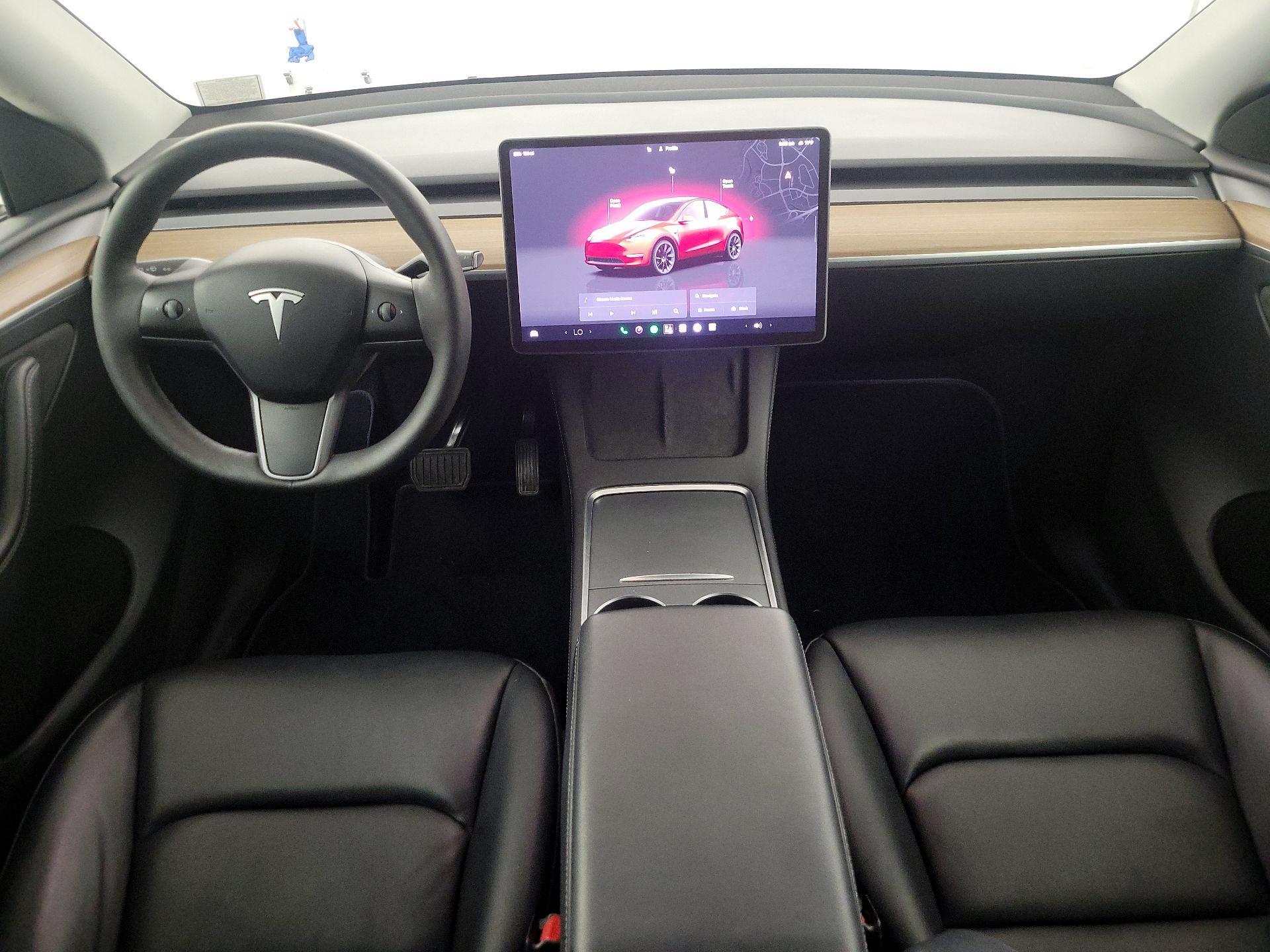 Thumbnail: 2024 Tesla Model Y - 9