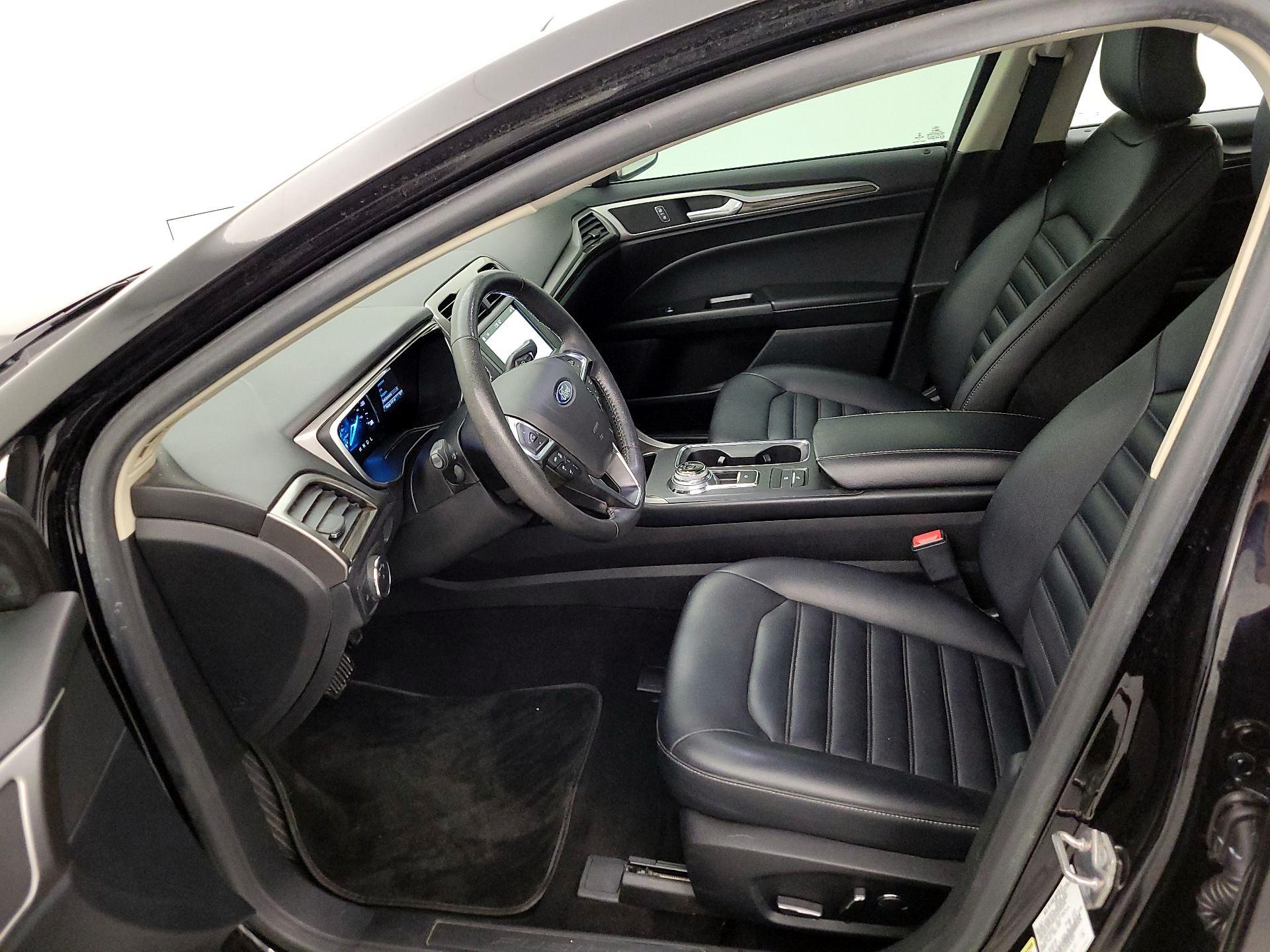Thumbnail: 2019 Ford Fusion - 11