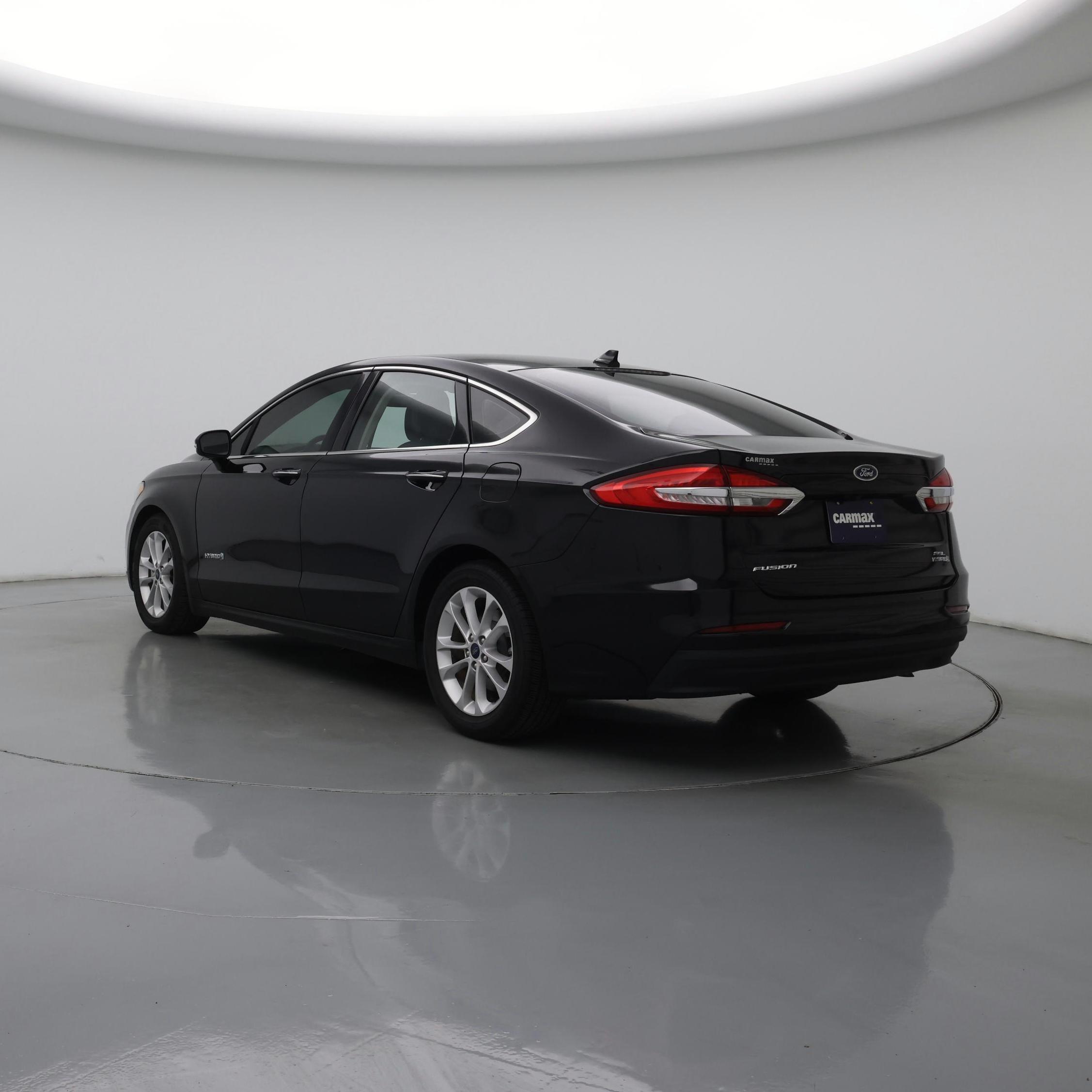 Thumbnail: 2019 Ford Fusion - 2