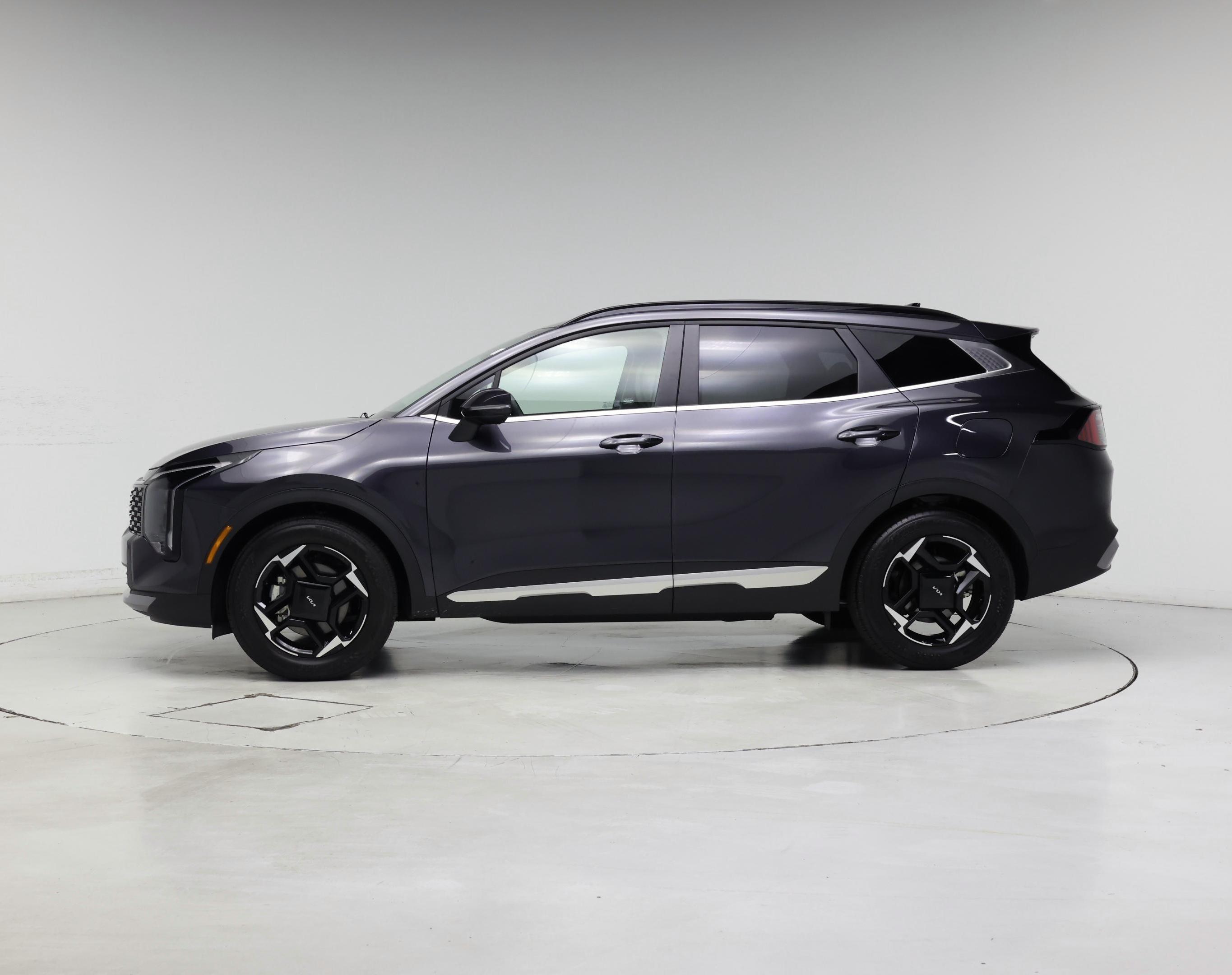 Thumbnail: 2026 Kia Sportage - 3