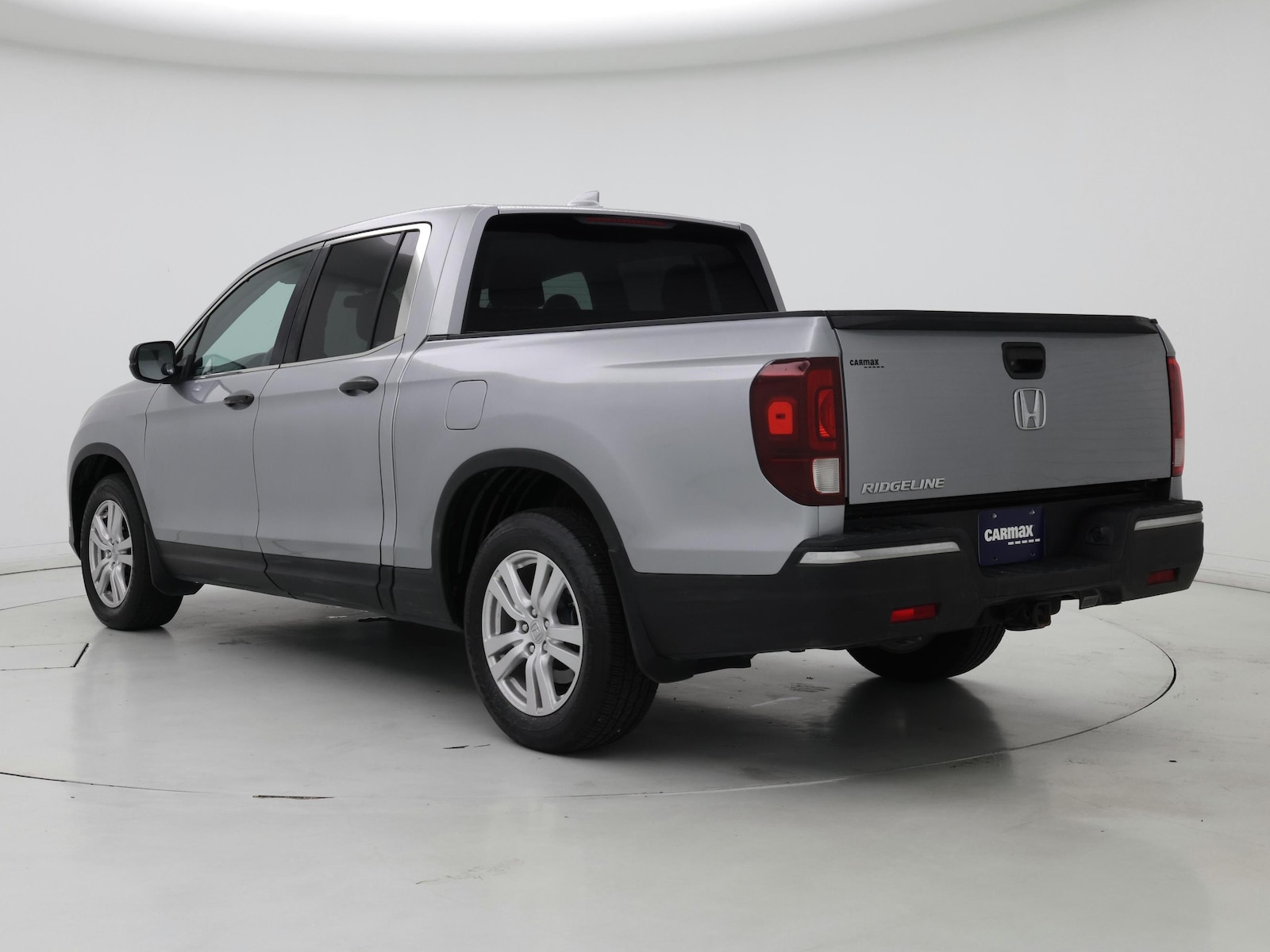 2017 Honda Ridgeline RT - Photo 3