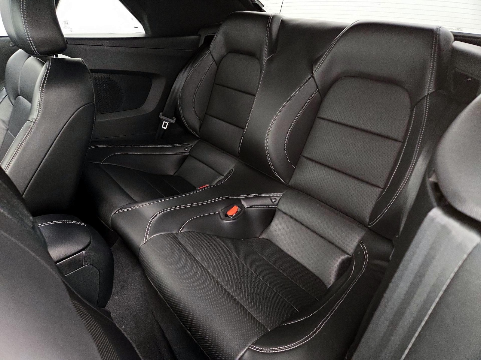 2022 Ford Mustang EcoBoost Premium - Photo 21