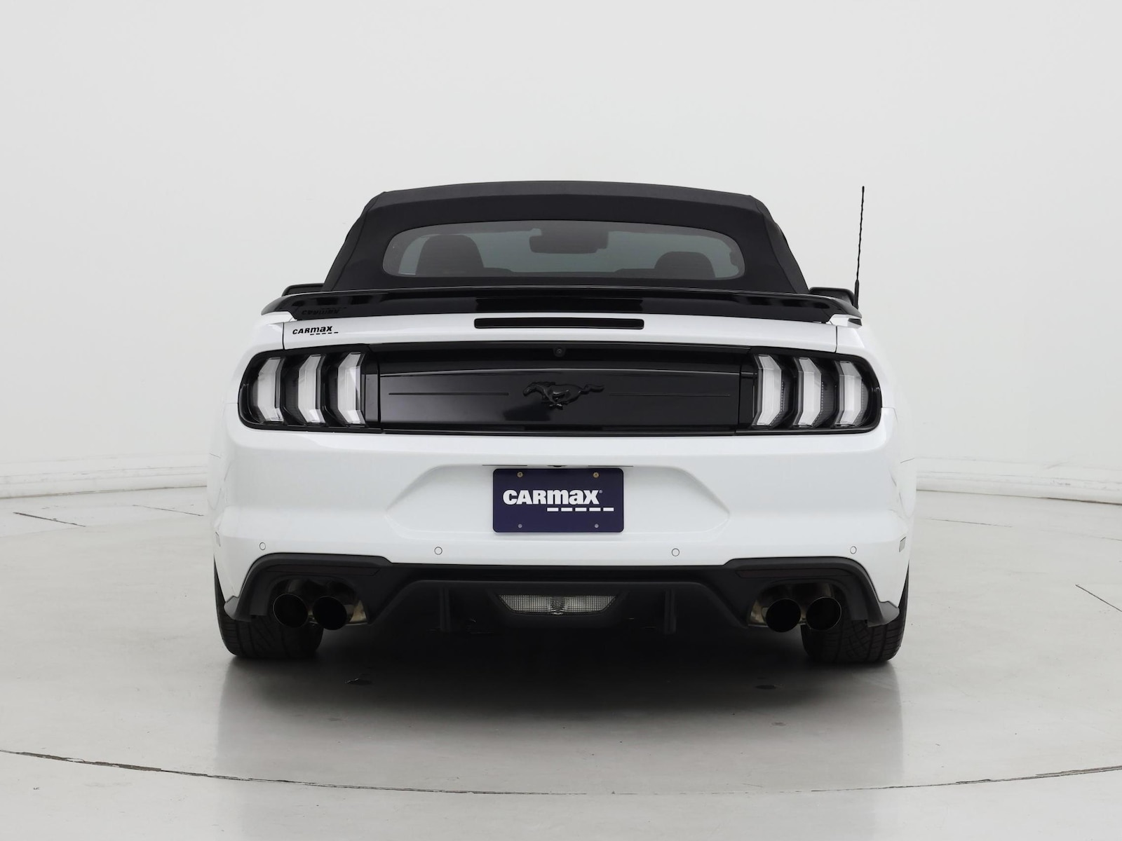 2022 Ford Mustang EcoBoost Premium - Photo 7