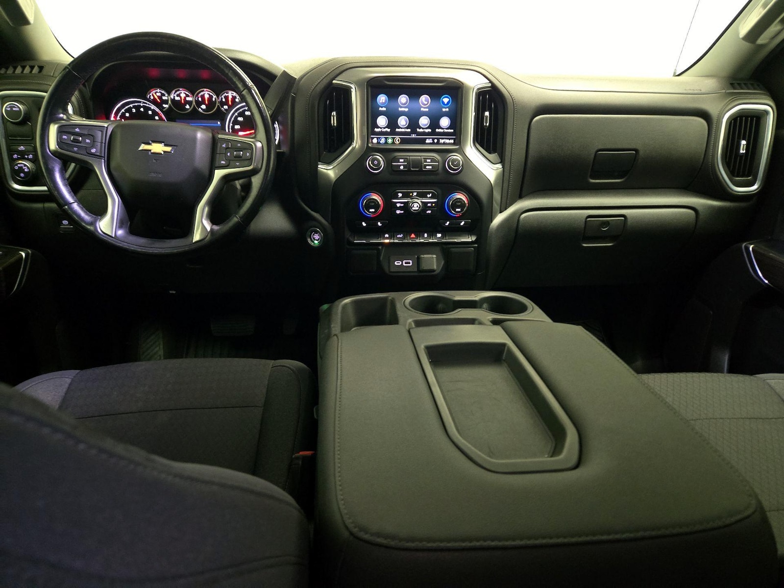 Apple CarPlay® & Android Auto™