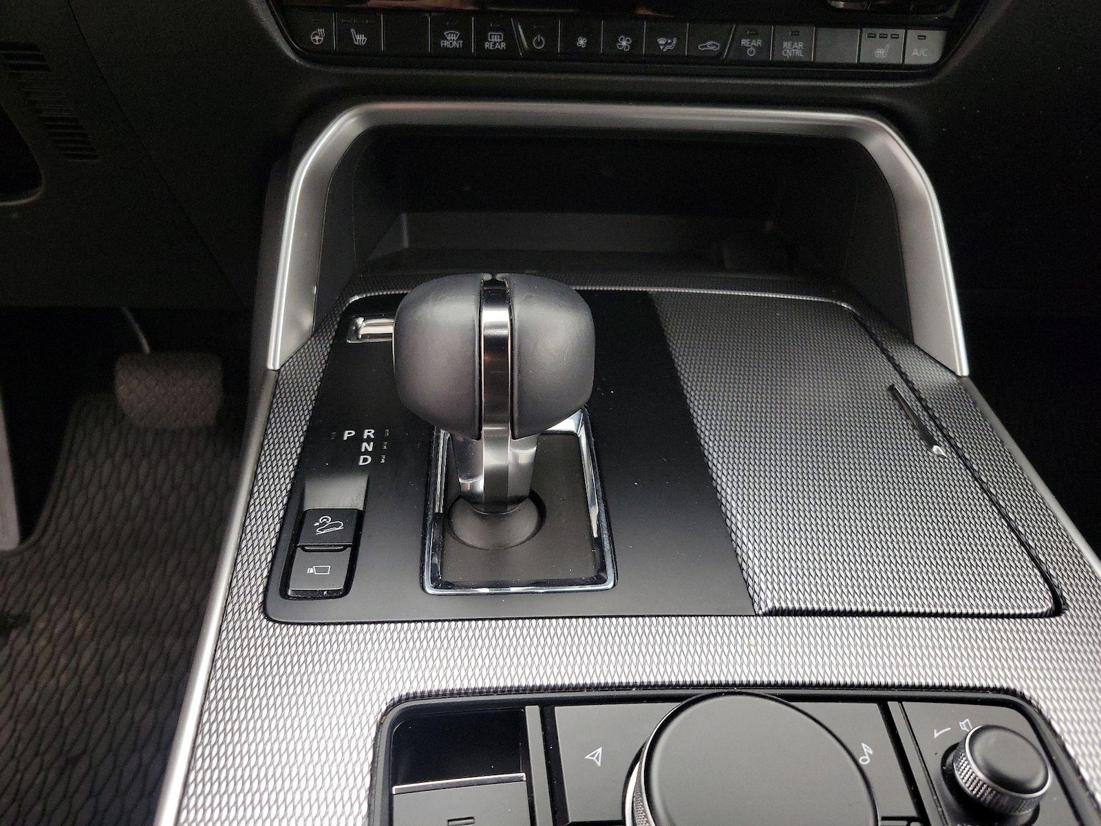 2024 Mazda CX-90 Turbo S Premium Package - Photo 19