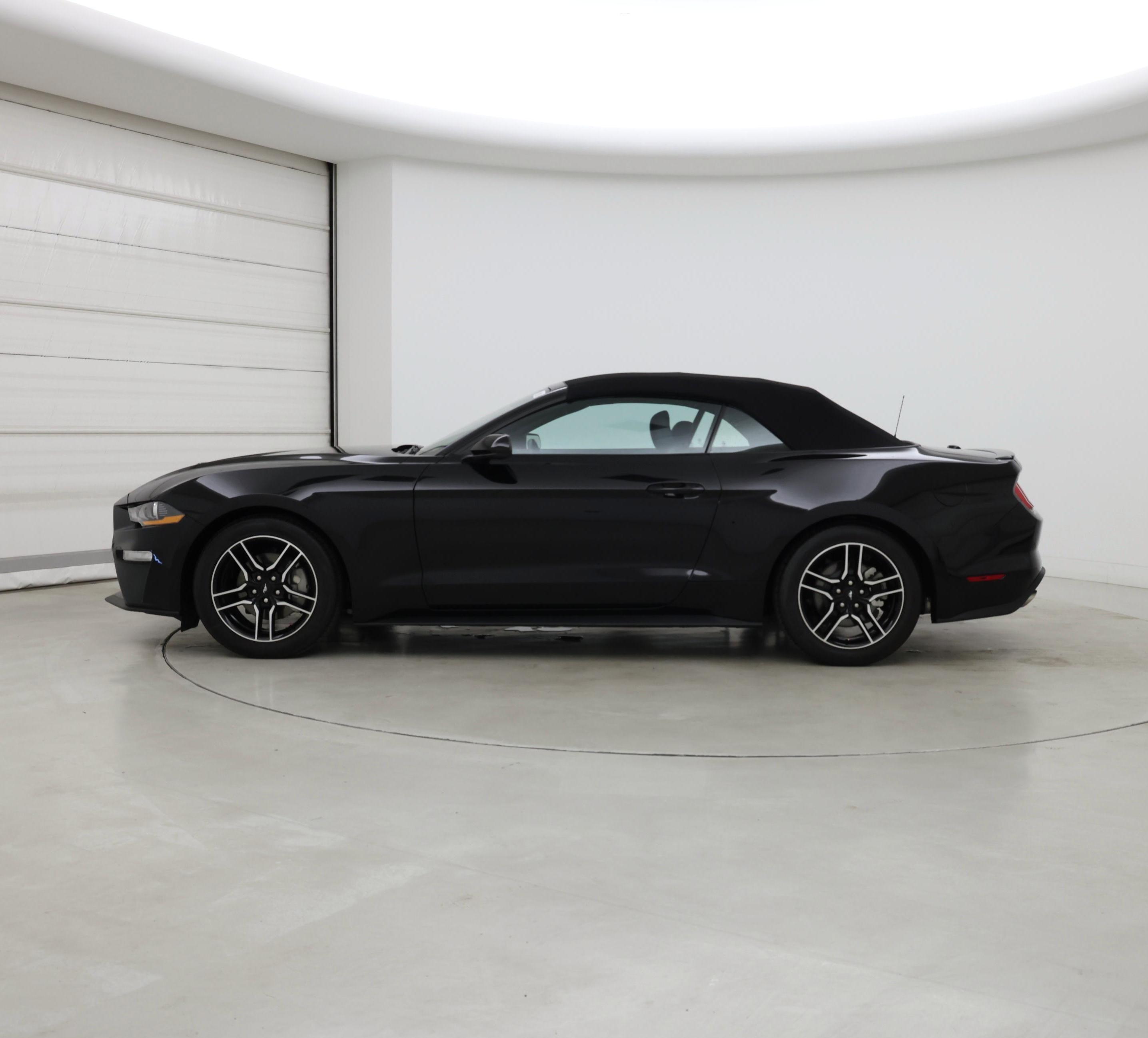 Thumbnail: 2022 Ford Mustang - 3