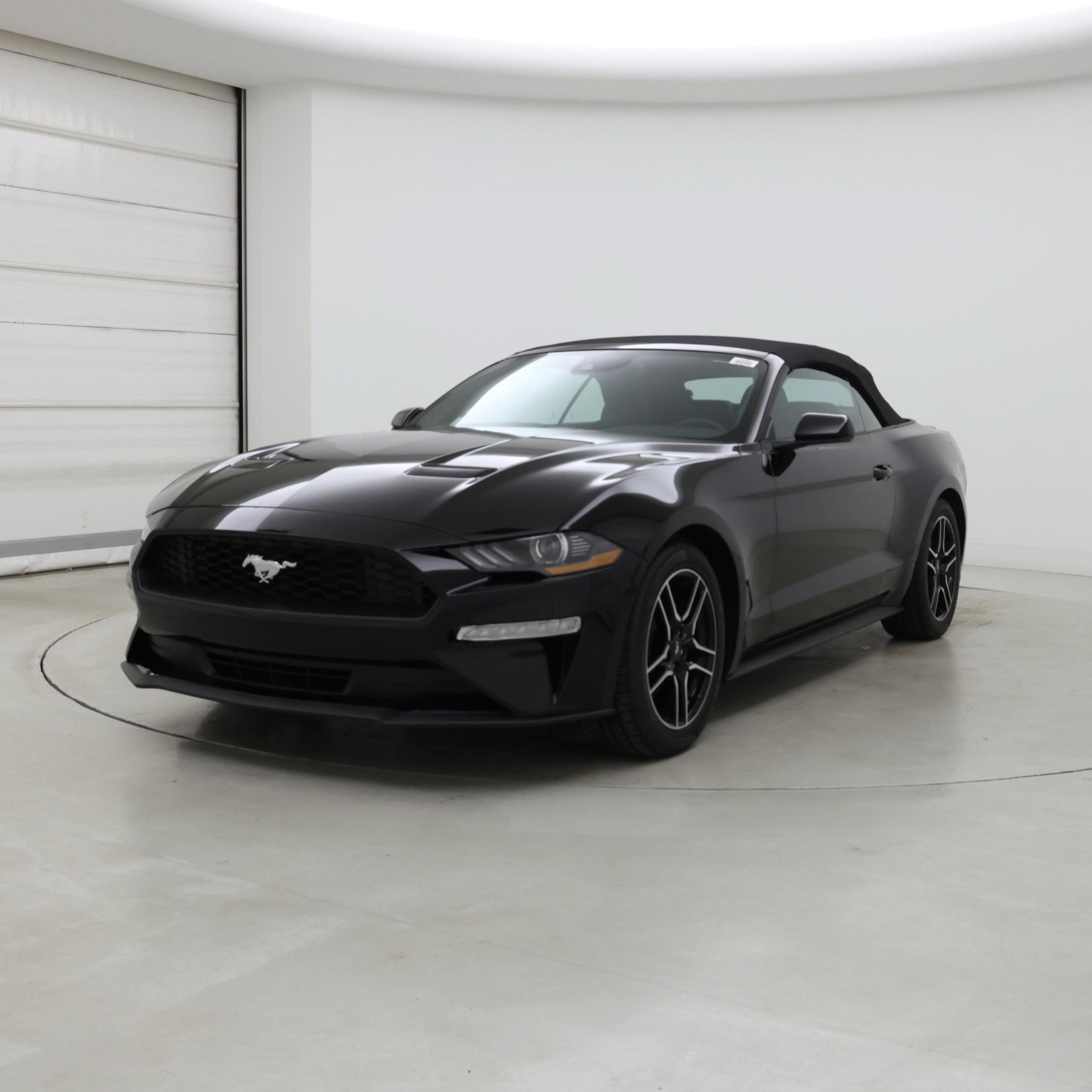 Thumbnail: 2022 Ford Mustang - 4