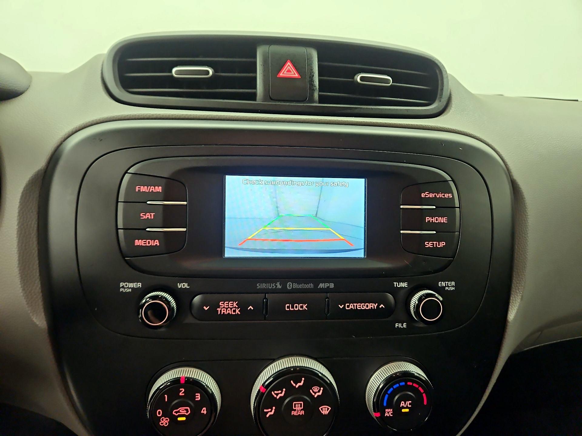 Thumbnail: 2015 Kia Soul - 14