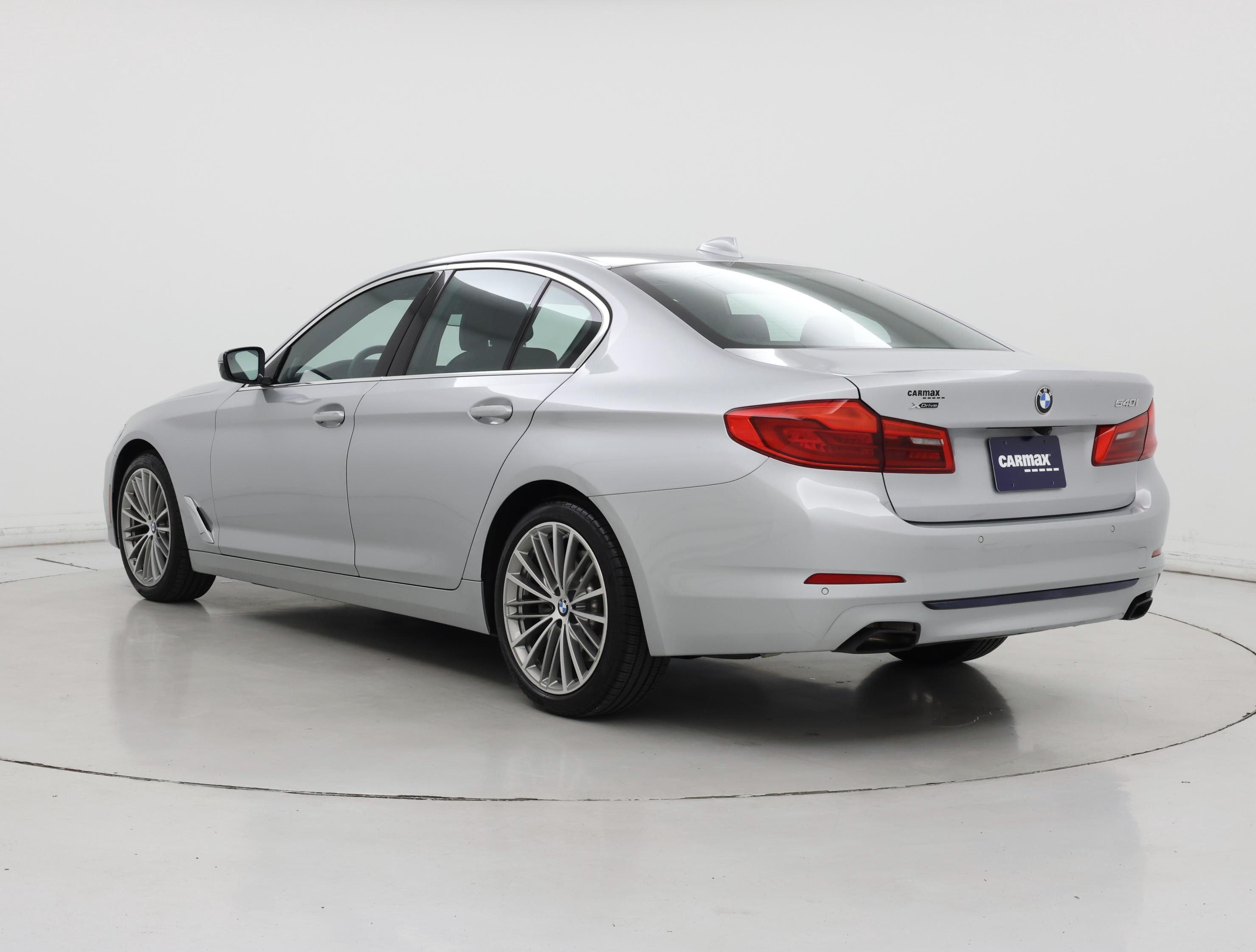 Thumbnail: 2020 BMW 5 Series - 2