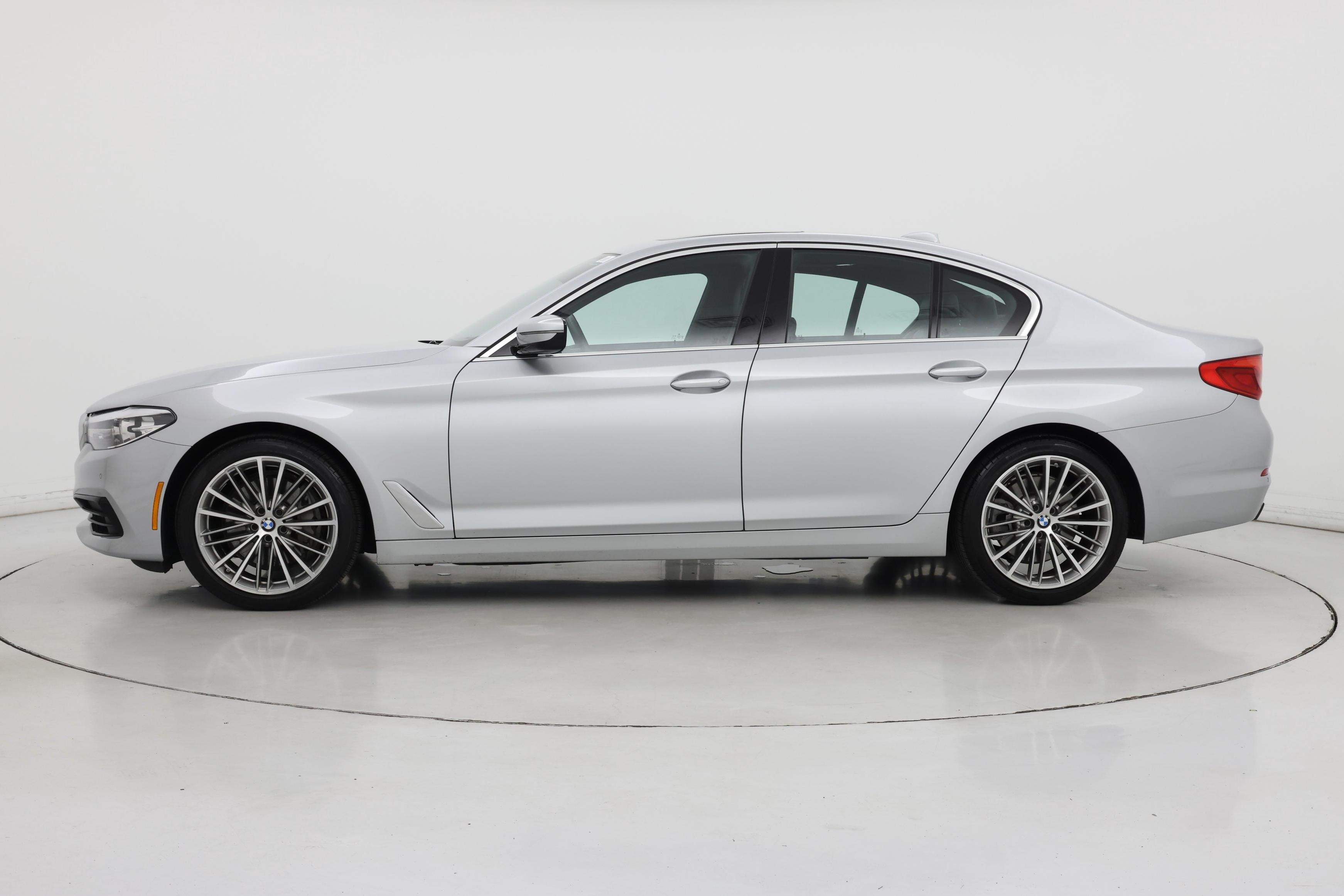 Thumbnail: 2020 BMW 5 Series - 3