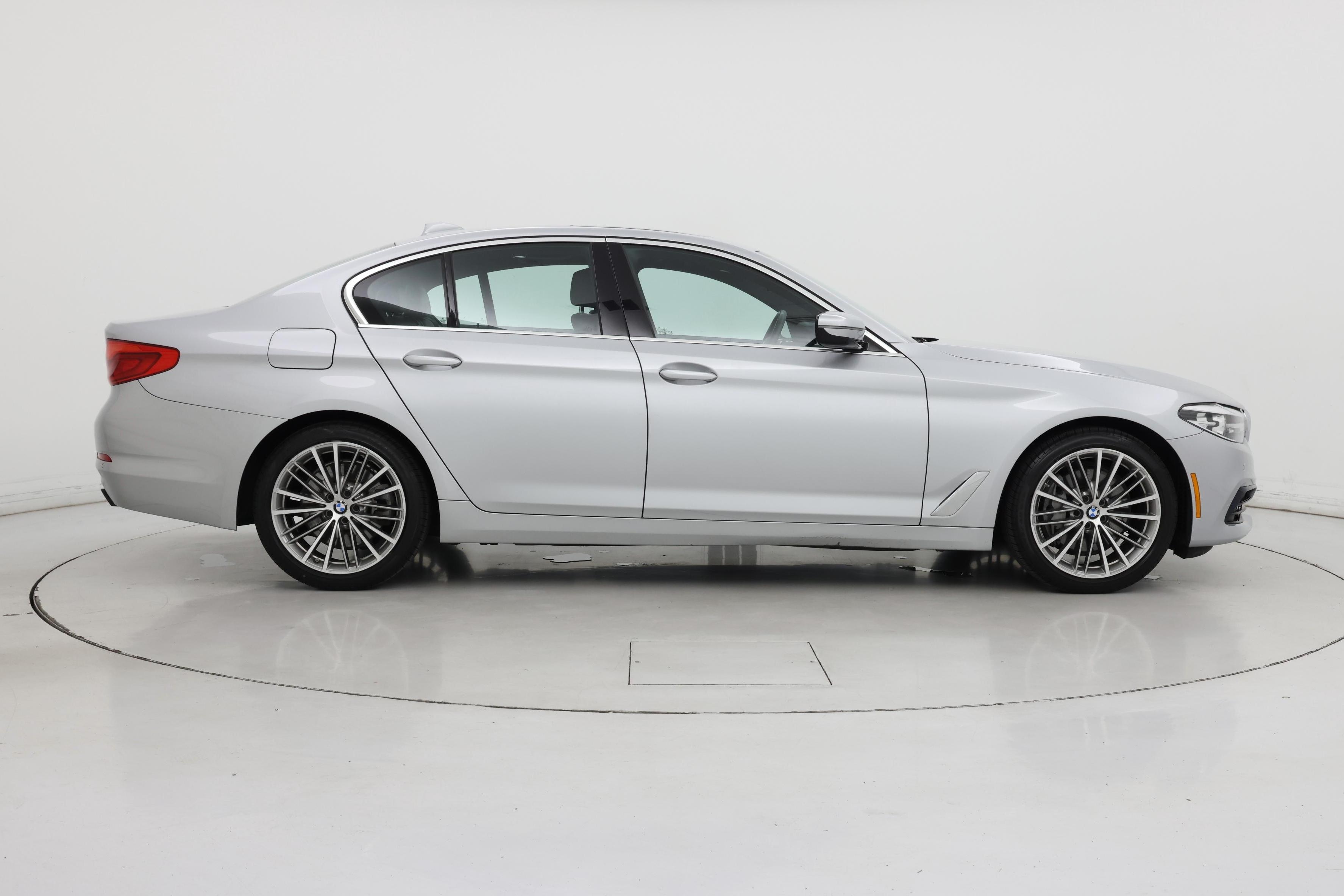 Thumbnail: 2020 BMW 5 Series - 7