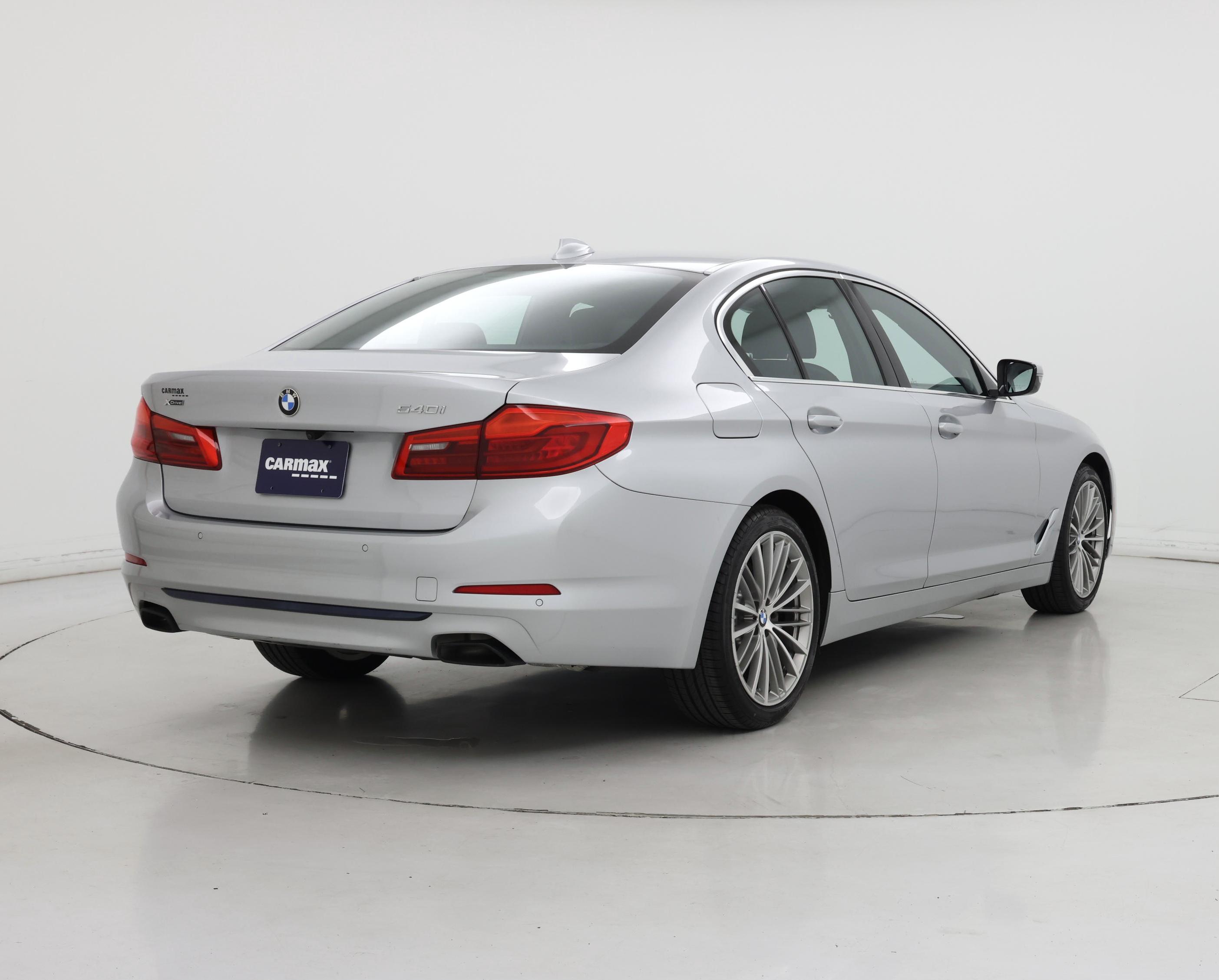 Thumbnail: 2020 BMW 5 Series - 8