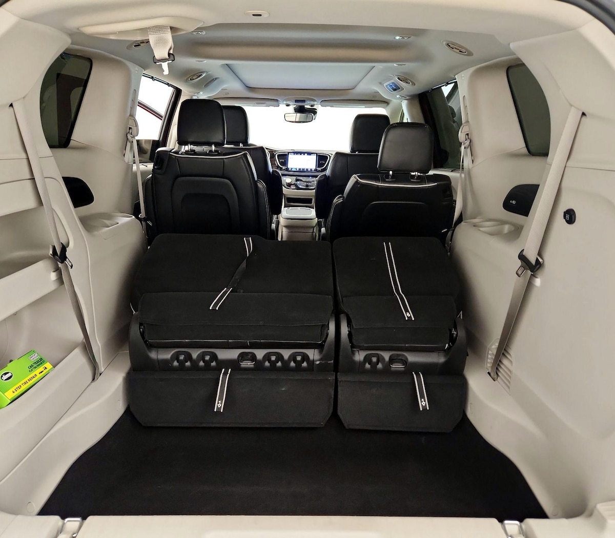 Trunk/Cargo (Seats Up)
