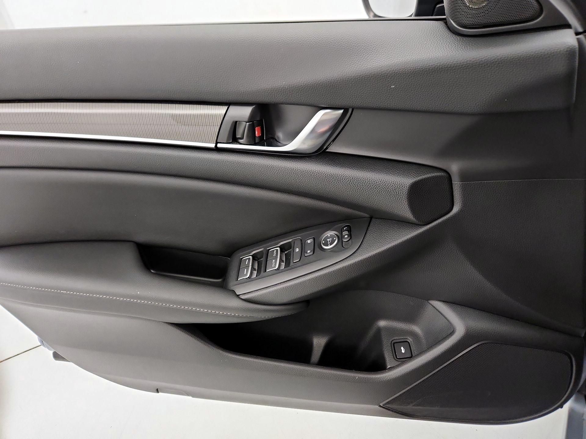 Thumbnail: 2022 Honda Accord - 12