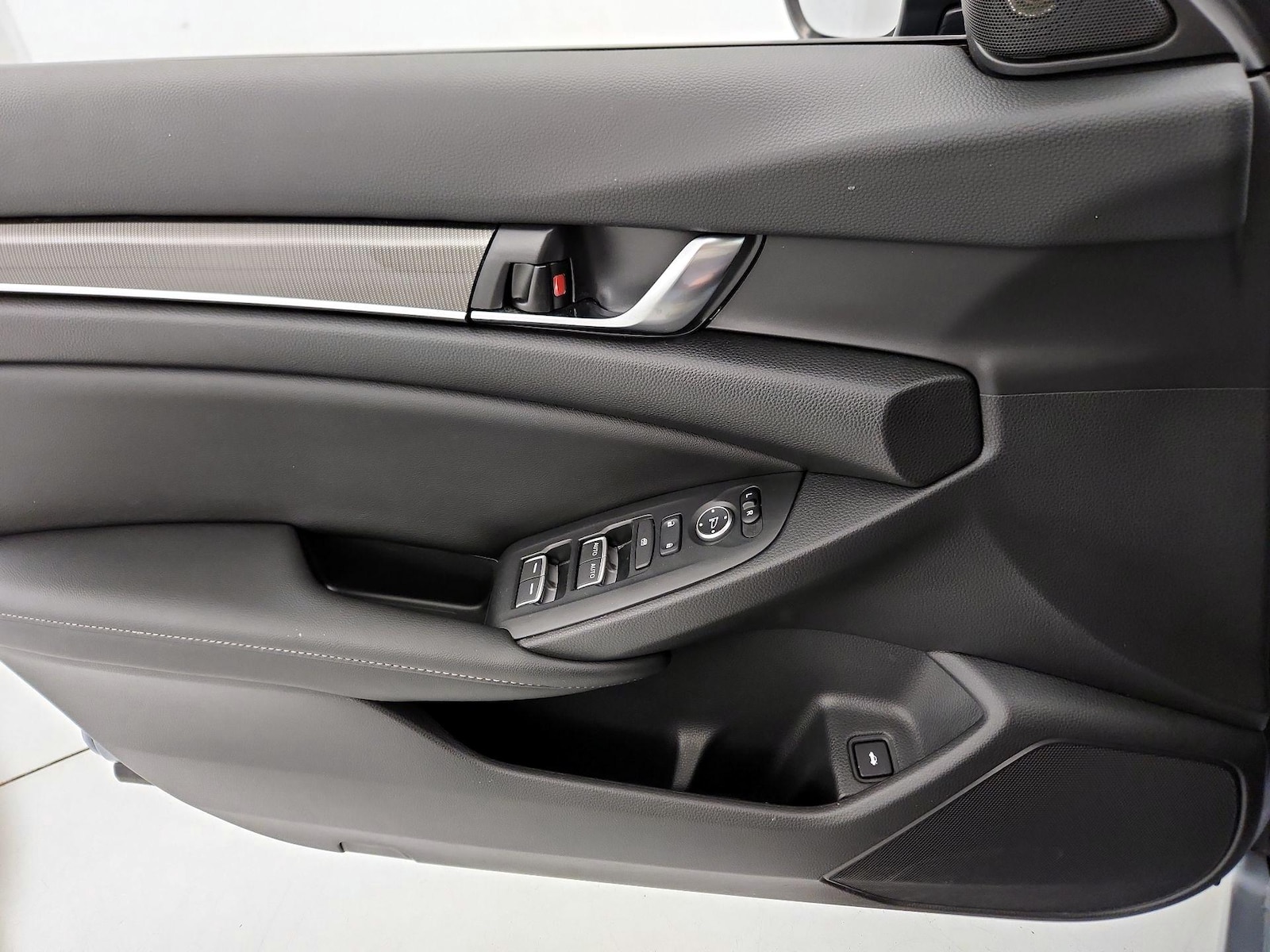 2022 Honda Accord Sport - Photo 13
