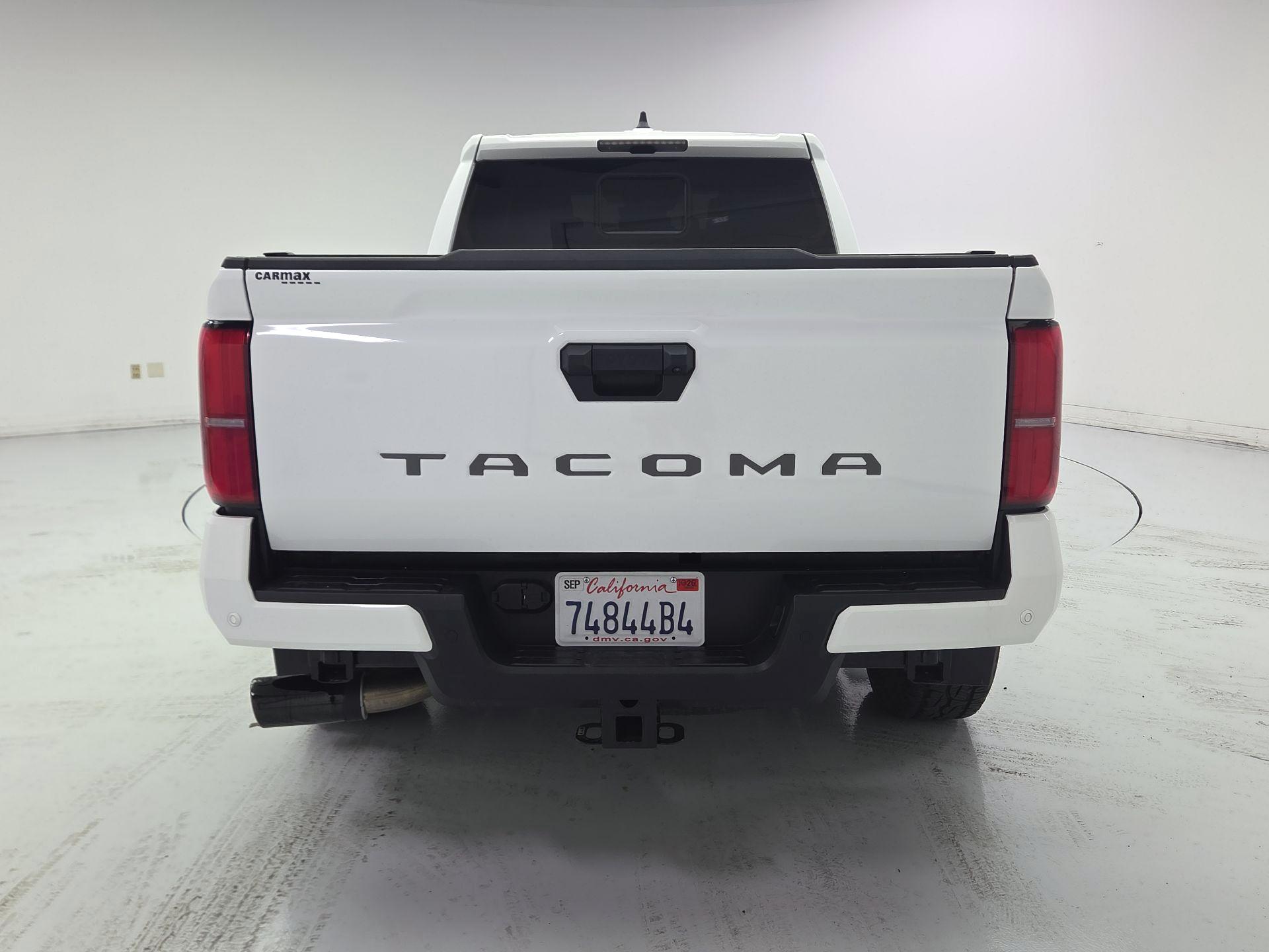 Thumbnail: 2024 Toyota Tacoma - 6