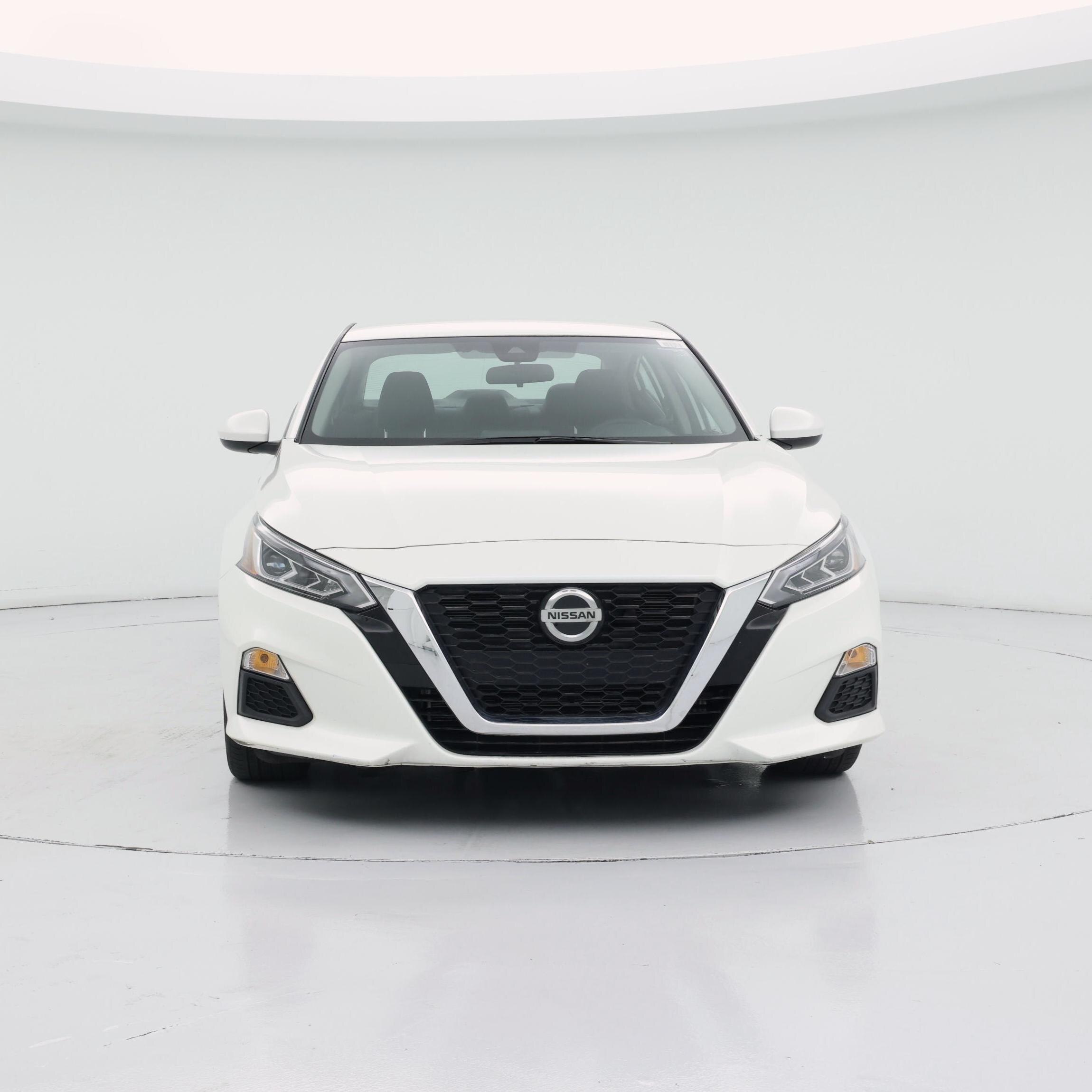 Thumbnail: 2022 Nissan Altima - 5