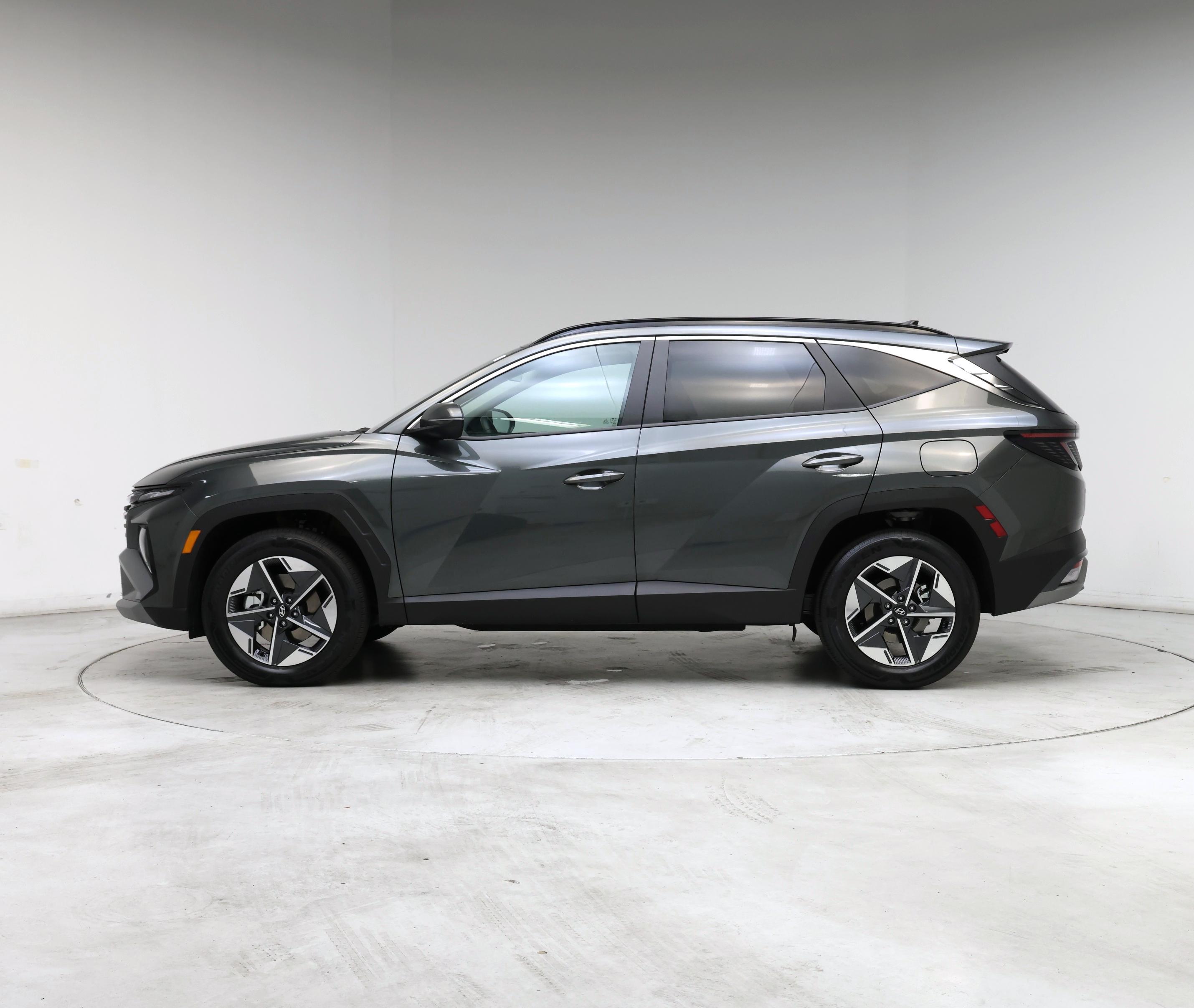 Thumbnail: 2025 Hyundai Tucson - 3