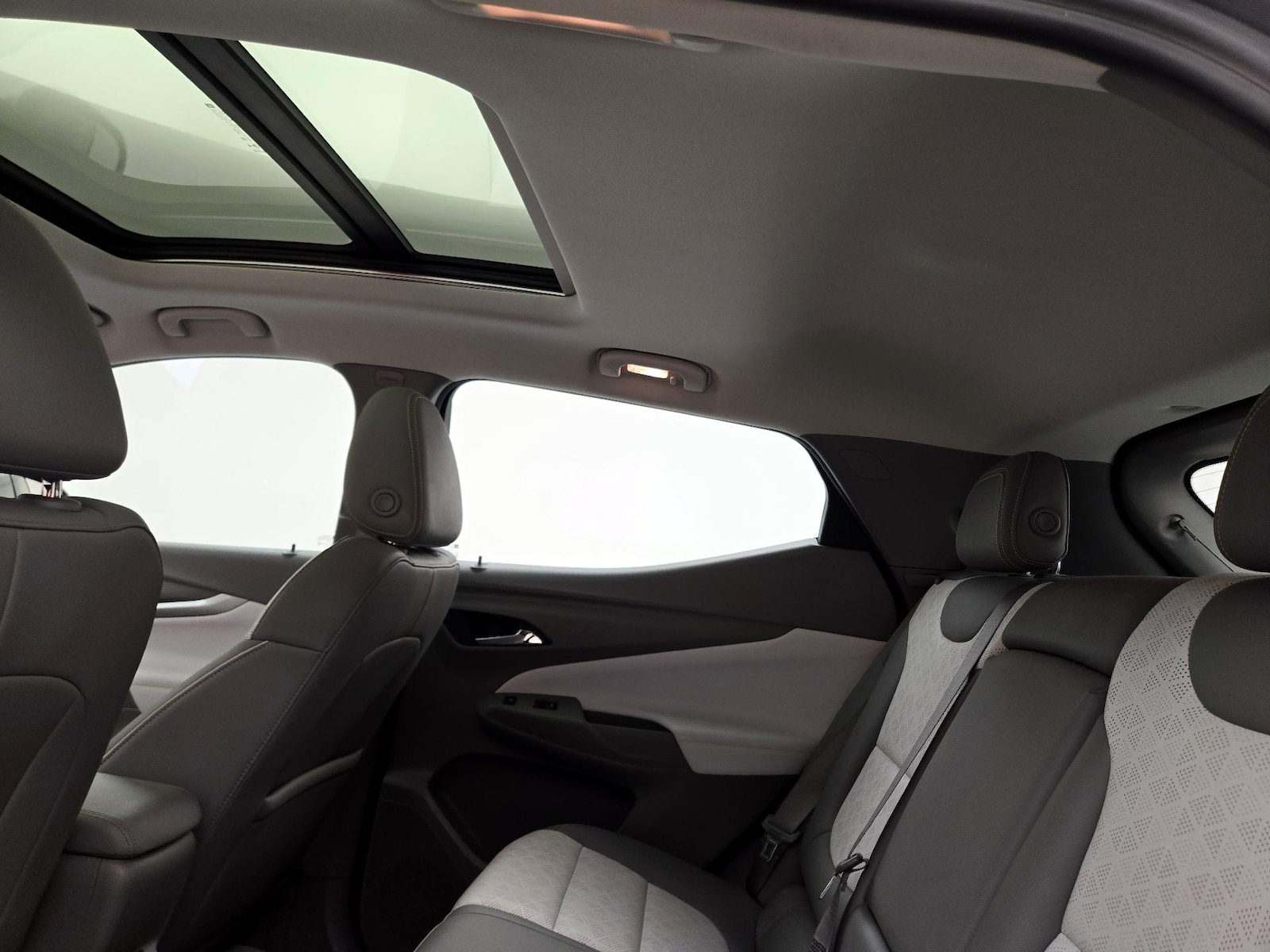 2022 Chevrolet Bolt EUV Premier - Photo 26