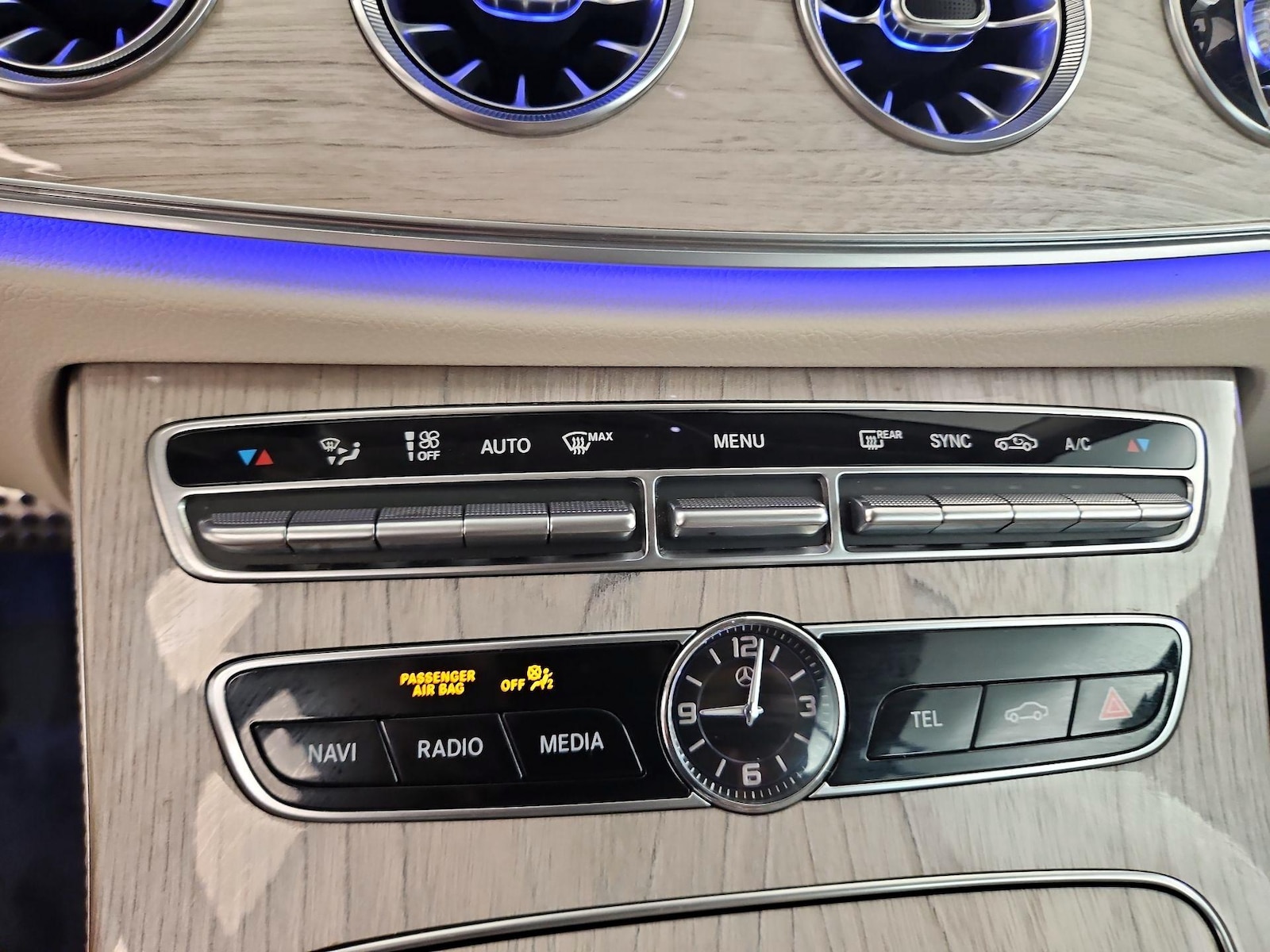 2019 Mercedes-Benz E-Class E450 - Photo 18