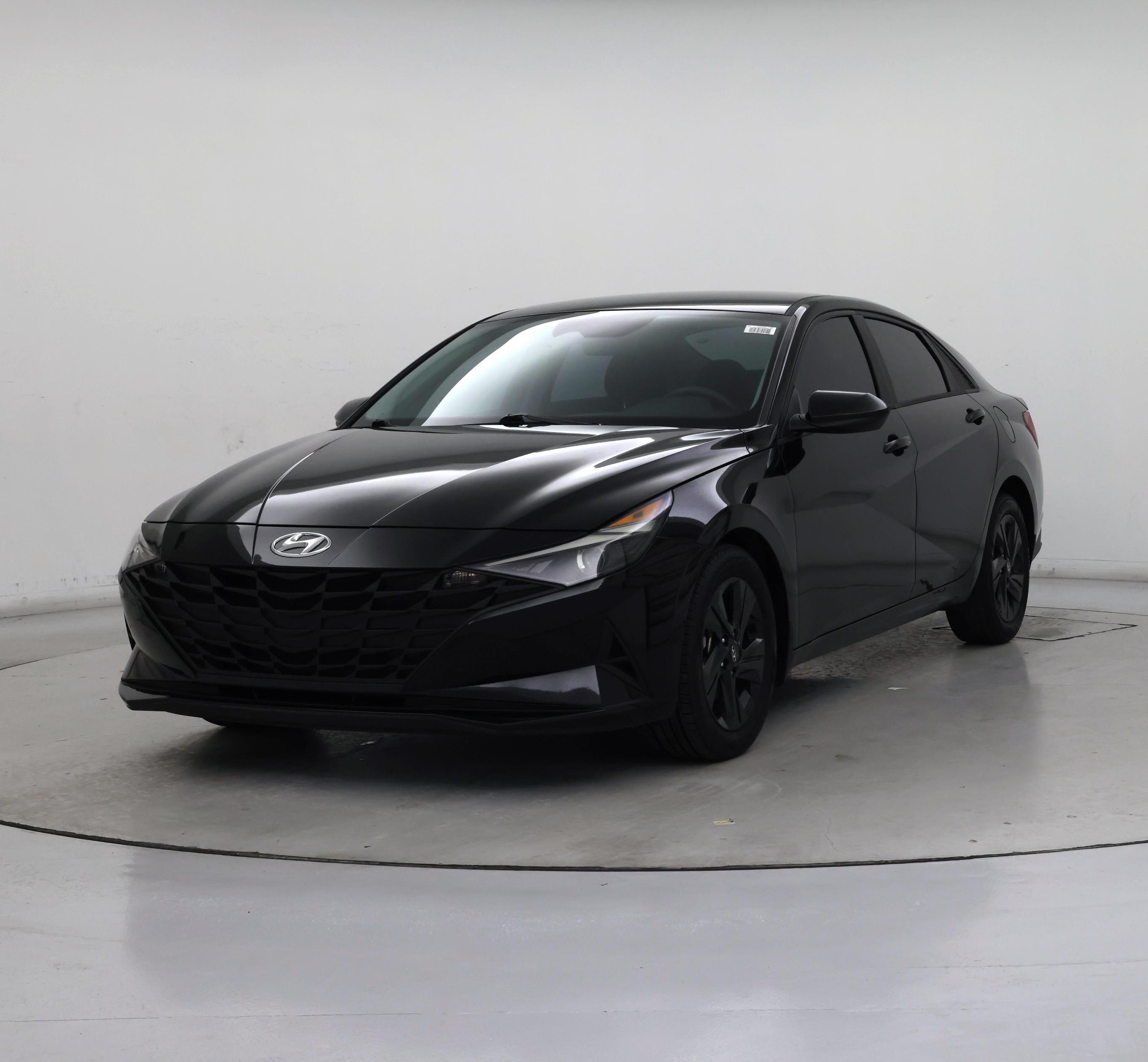 Thumbnail: 2023 Hyundai Elantra - 4