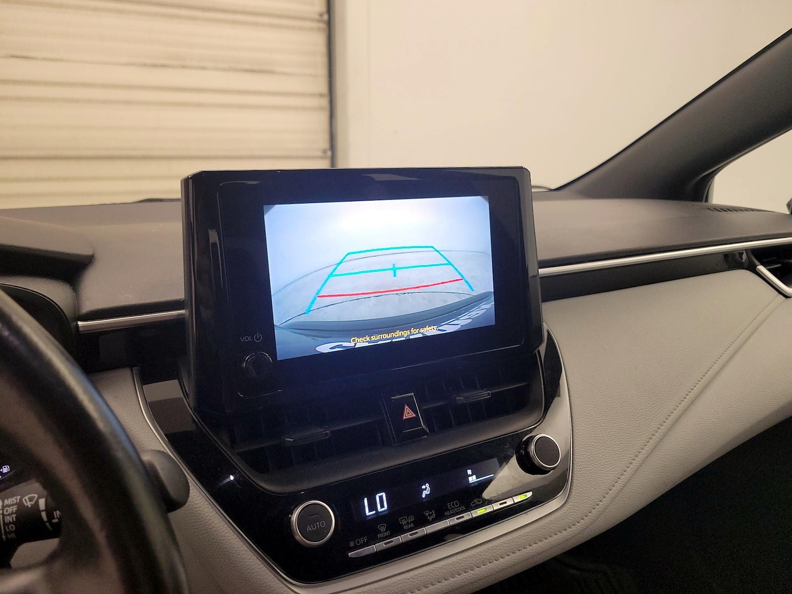 2024 Toyota Corolla SE - Photo 13
