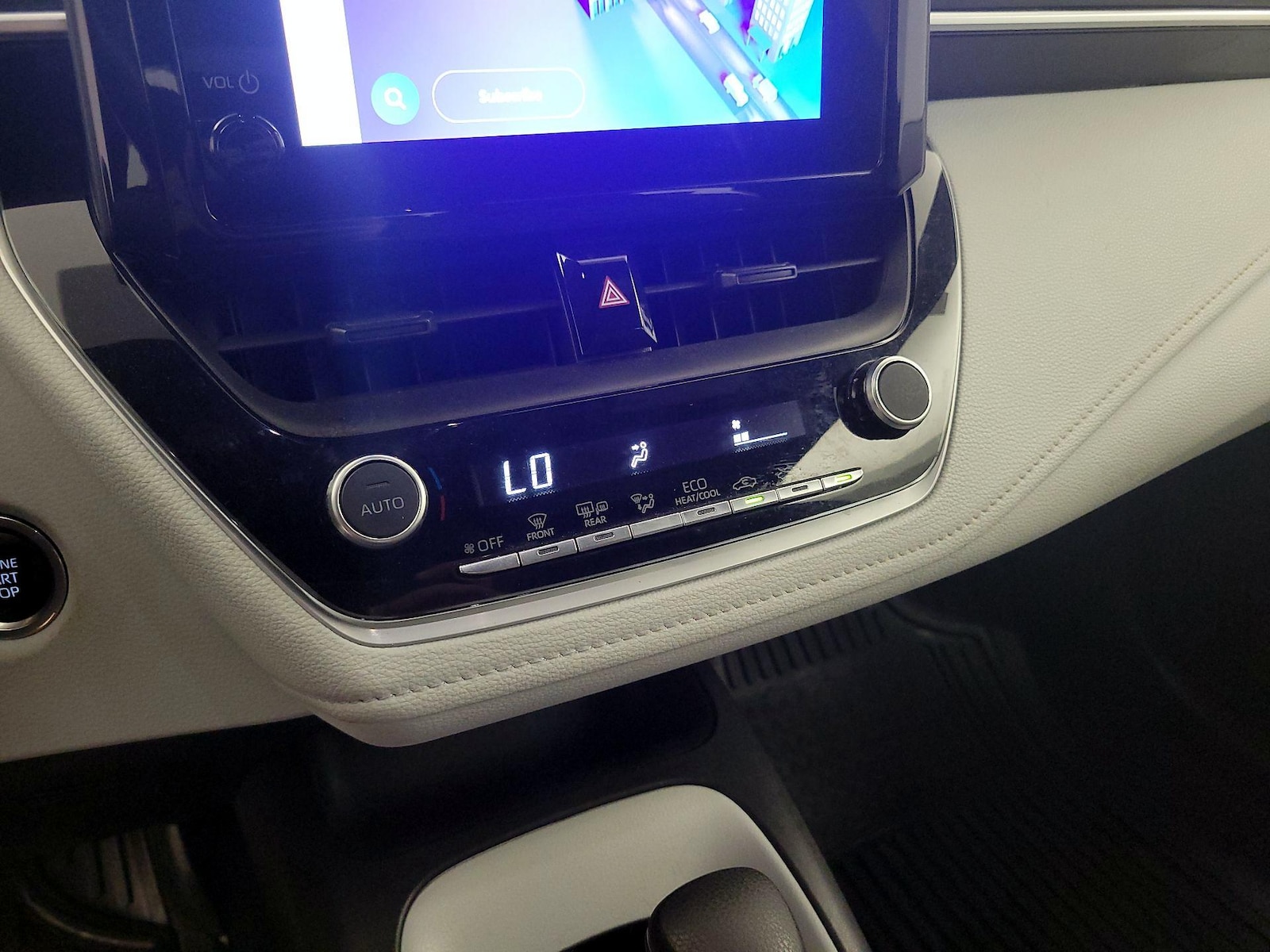 2024 Toyota Corolla SE - Photo 15