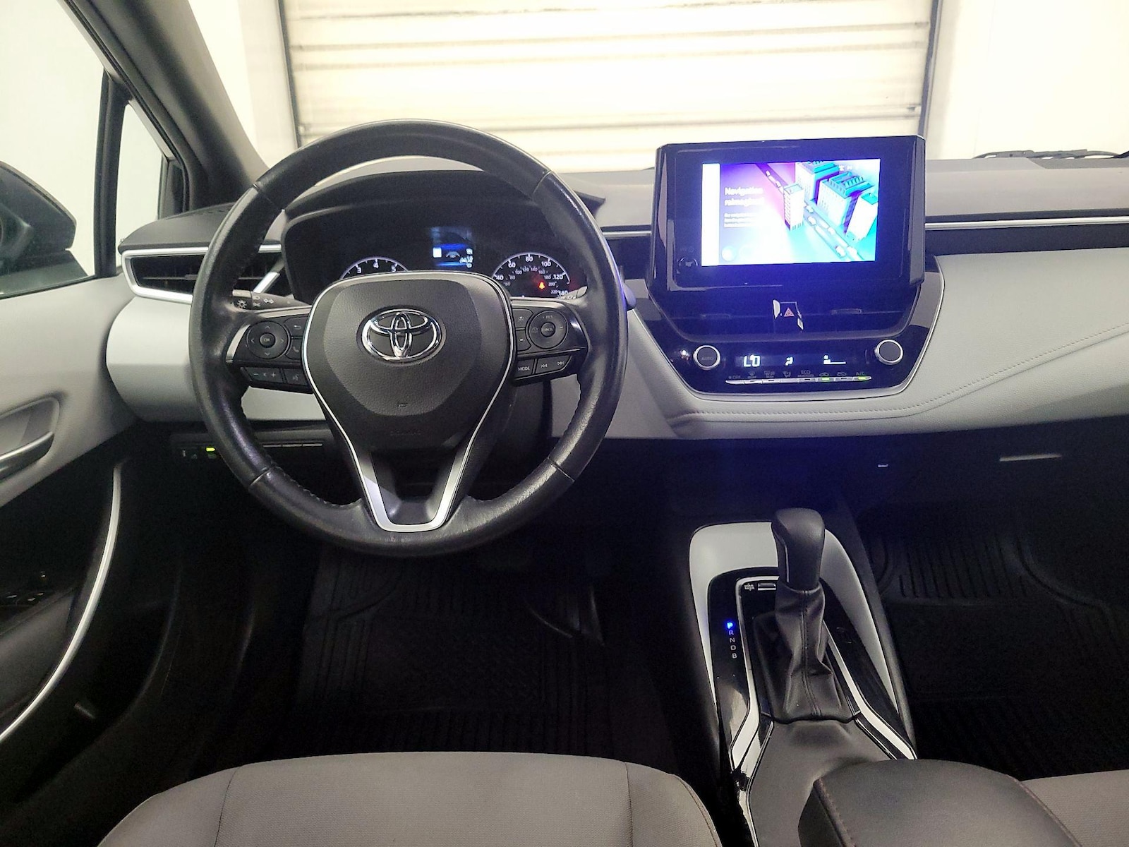 2024 Toyota Corolla SE - Photo 8
