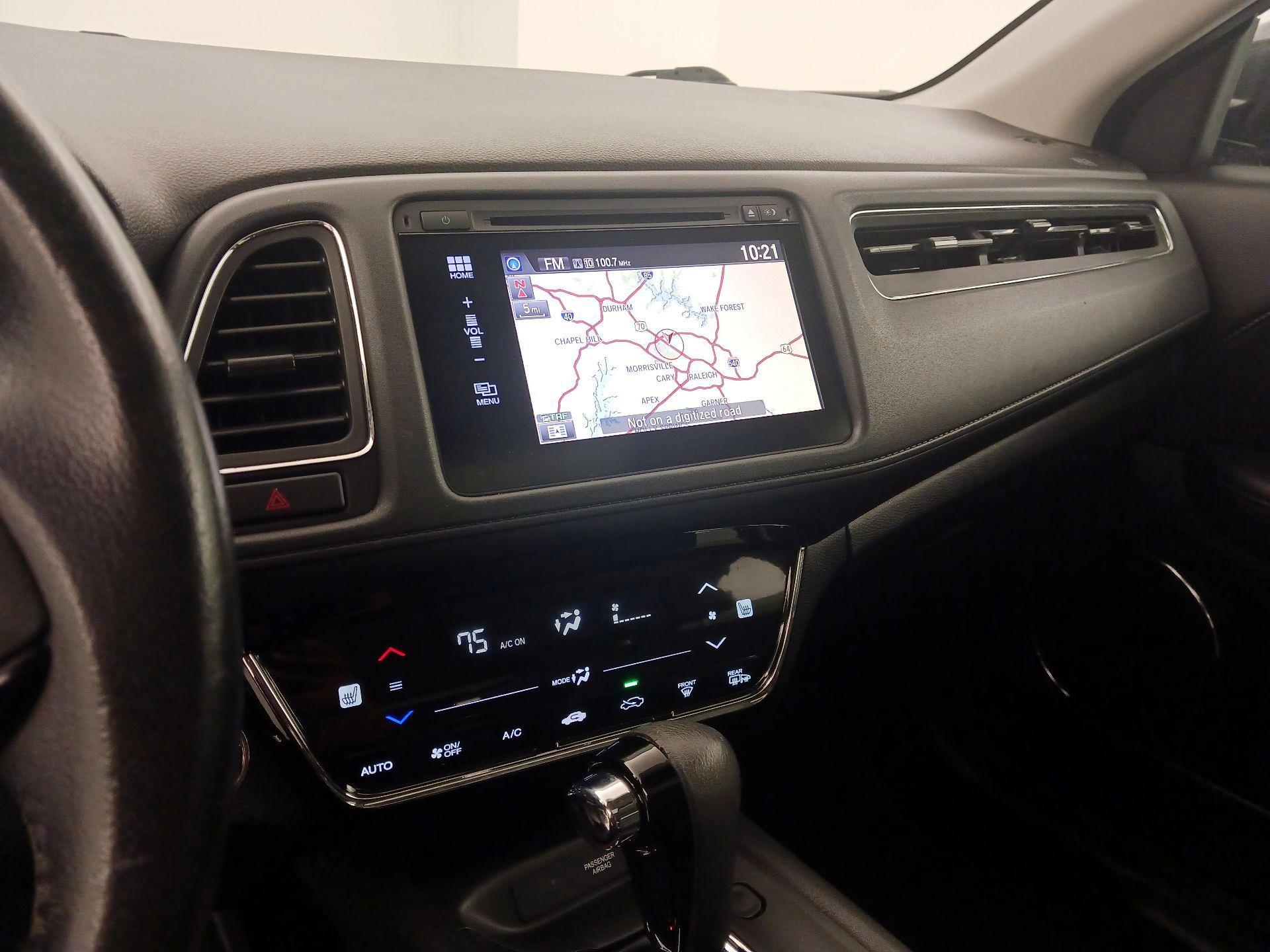 Thumbnail: 2016 Honda HR-V - 14